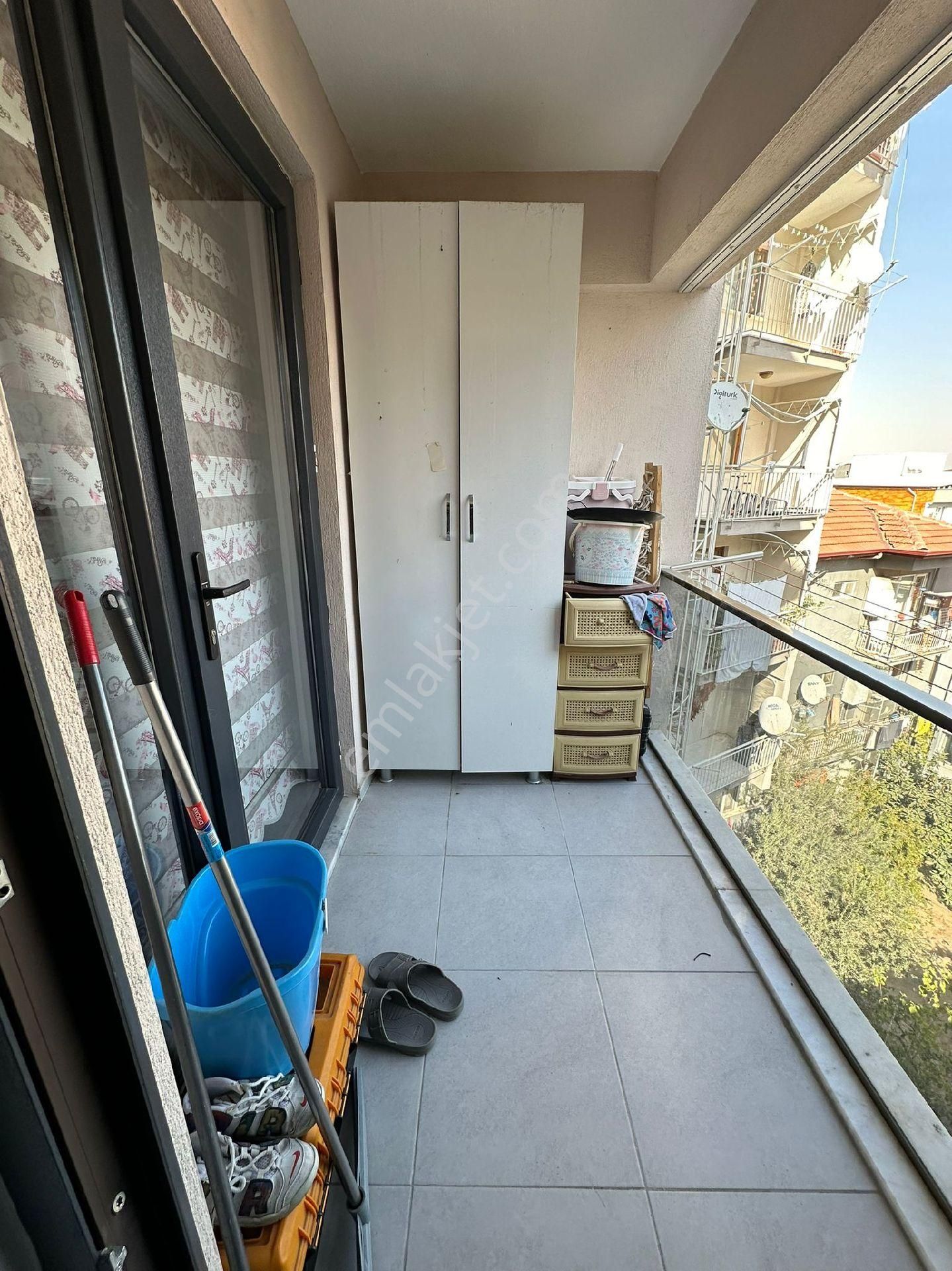 Sırakapılarda Cadde Üzeri Satılık Daire - Görsel 10