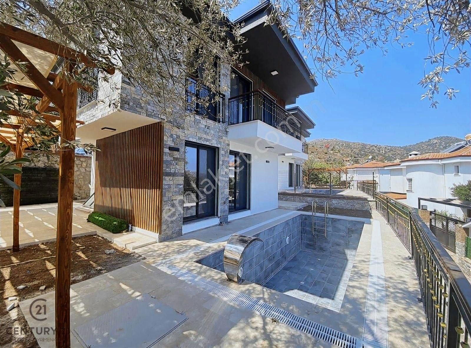 Marmaris Selimiye Satılık Villa Marmaris Selimiye'de 4+1 Satılık Villa