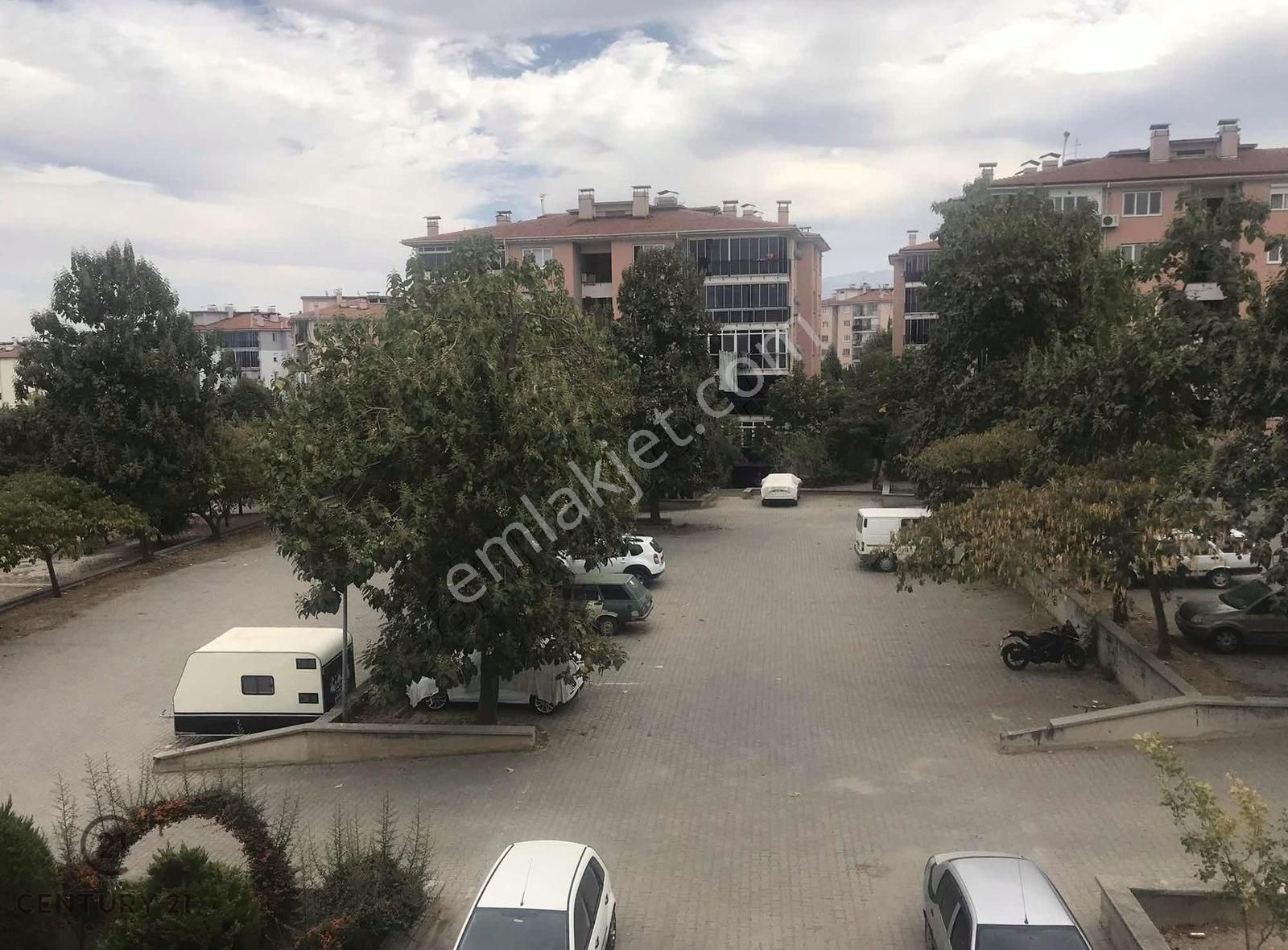 Merkezefendi Karahasanlı Satılık Daire Karahasanlı Mahallesi UmutKent 3 Konutlarında Satılık 2+1 Daire