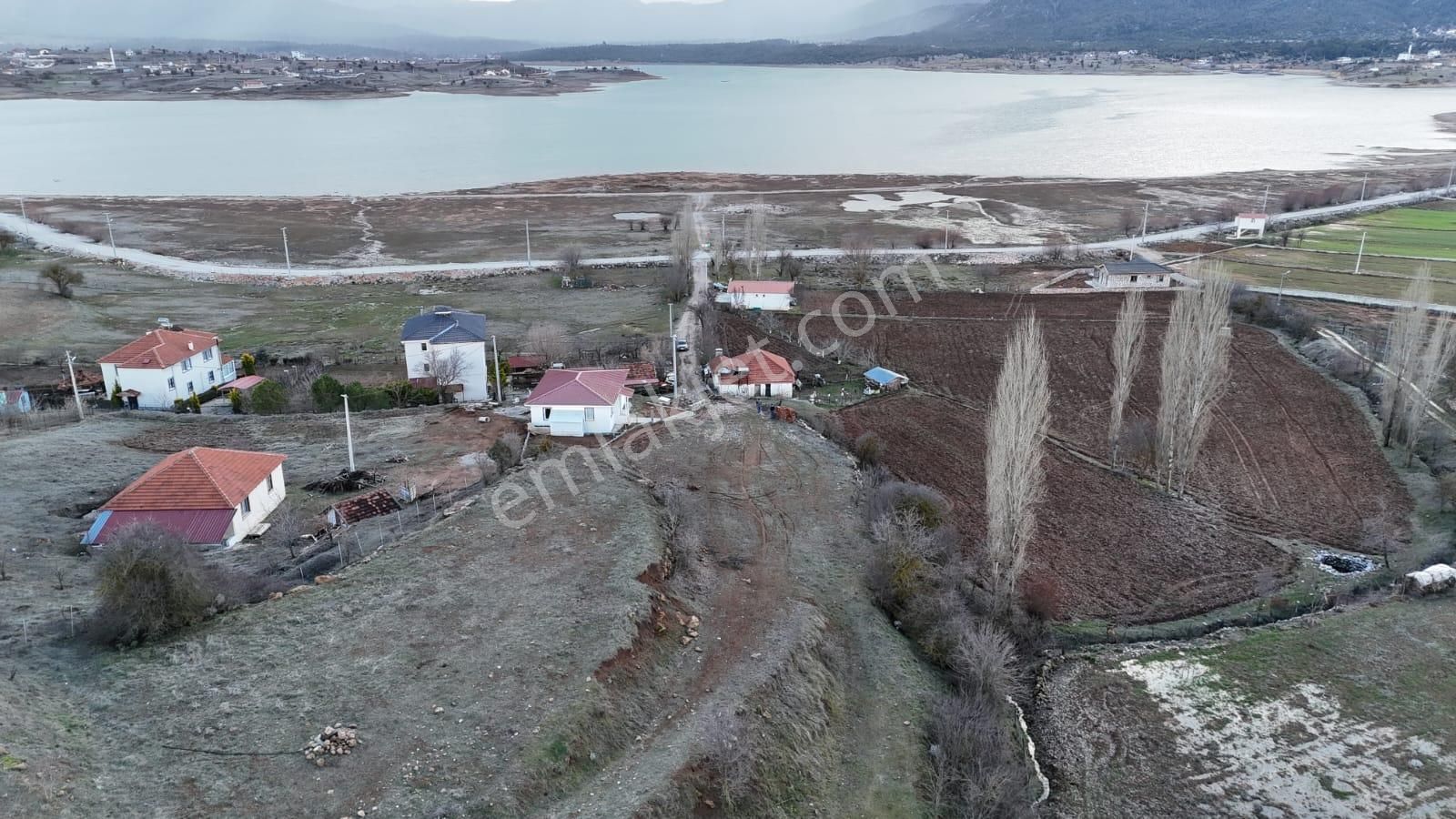 Seydikemer Yaylapatlangıç Satılık Tarla Goldhouse Dan Satılık Arazi Göl Manzaralı Fırsat