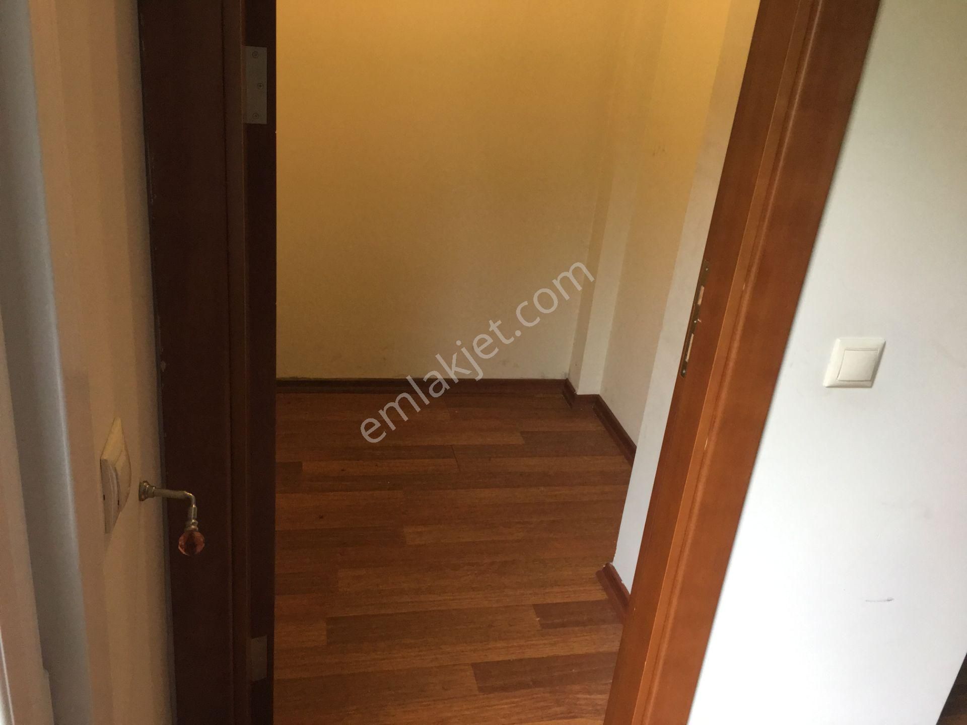 Tatlılar Gayrimenkulden Bahçelievler Merkezde Genç Binada 140m2 Satılık 3+1 Daire - Görsel 22