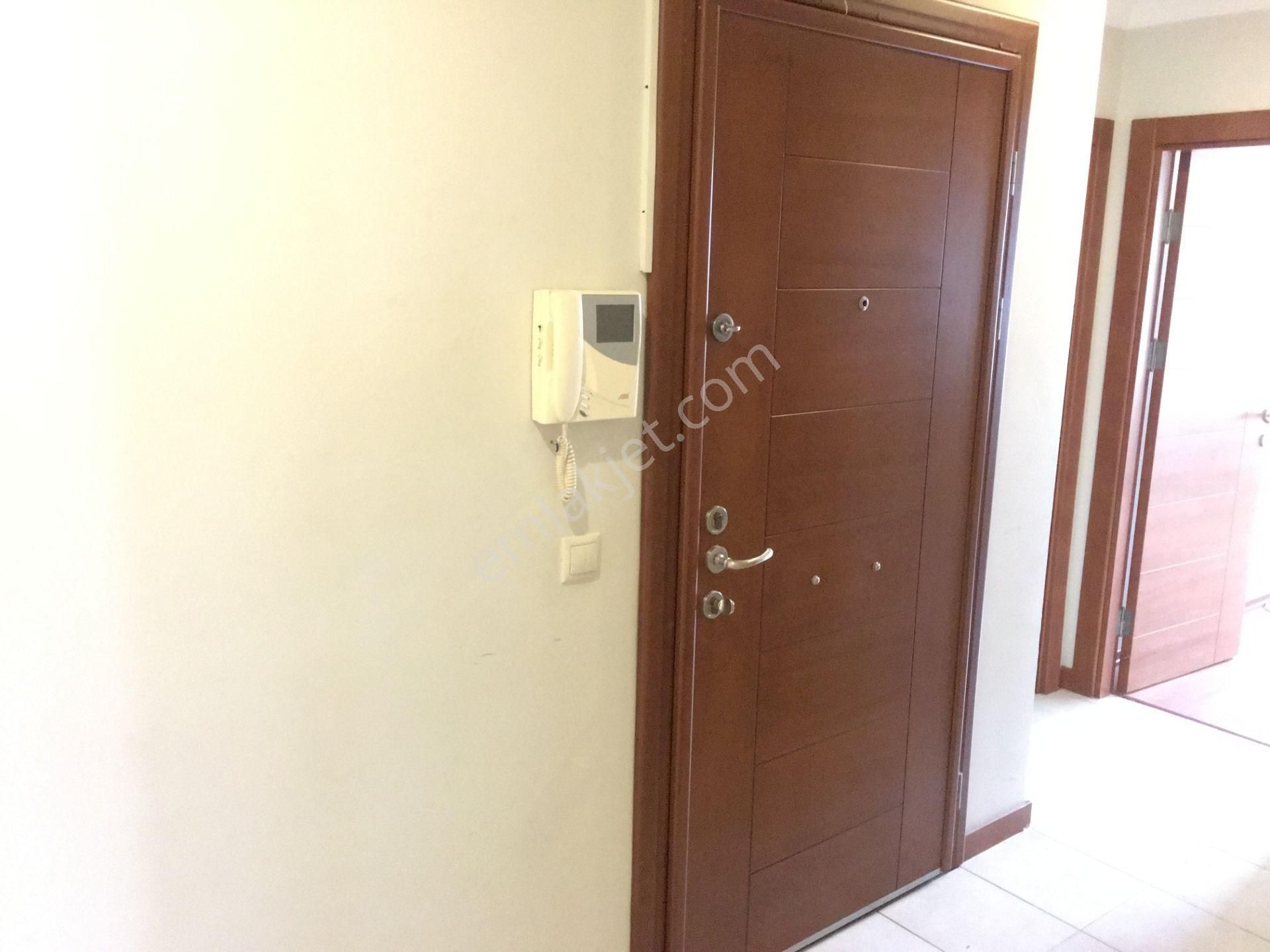 Tatlılar Gayrimenkulden Bahçelievler Merkezde Genç Binada 140m2 Satılık 3+1 Daire - Görsel 8