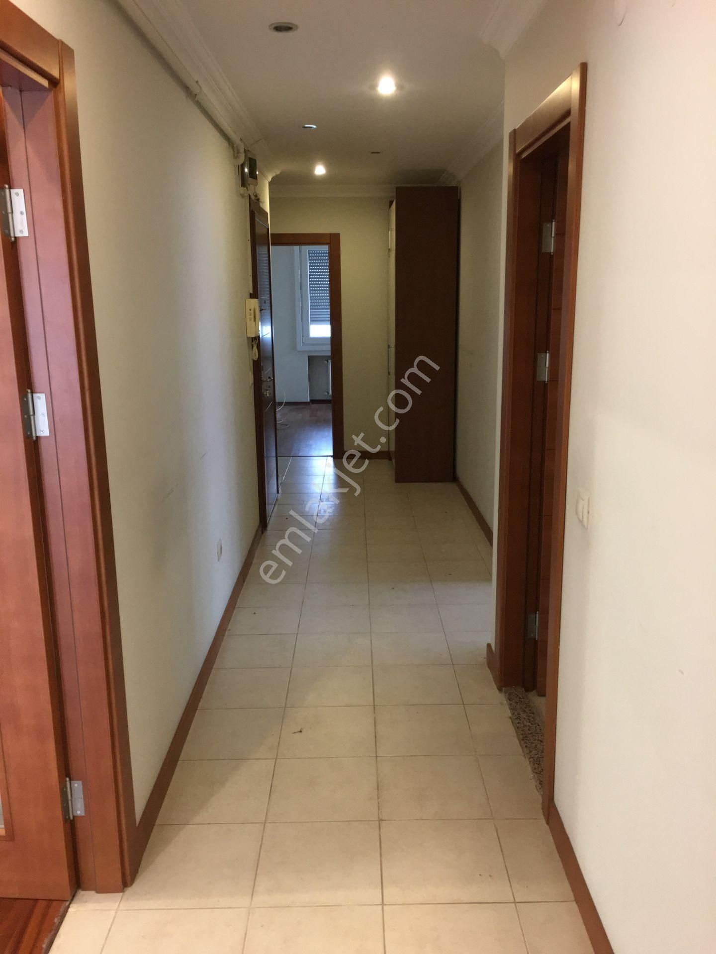 Tatlılar Gayrimenkulden Bahçelievler Merkezde Genç Binada 140m2 Satılık 3+1 Daire - Görsel 23