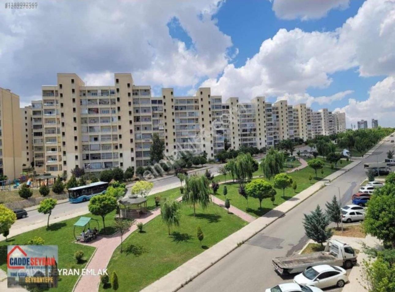 Karaköprü Seyrantepe Satılık Daire CADDE SEYRAN..SATILIK..2+1/86 M2 ARAKAT