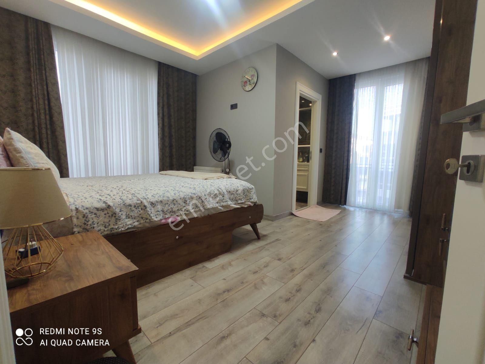 Beylikdüzü Kavaklı Merkezde Sitede 3+1 Büyük Daire Satılık - Görsel 11