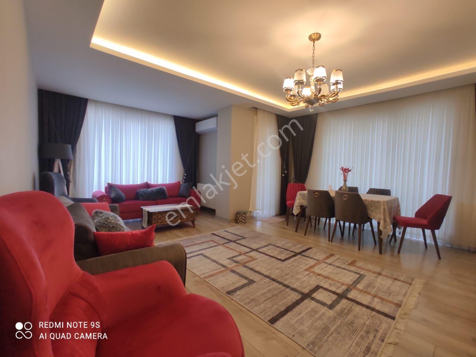 Beylikdüzü Kavaklı Merkezde Sitede 3+1 Büyük Daire Satılık - Görsel 3