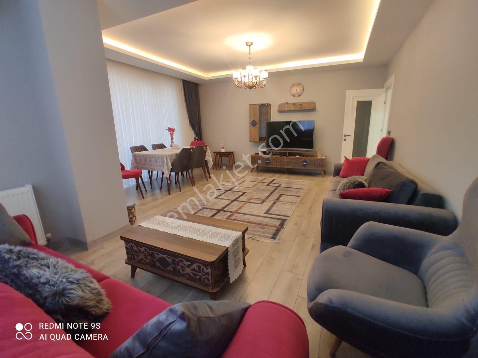 Beylikdüzü Kavaklı Merkezde Sitede 3+1 Büyük Daire Satılık - Görsel 5