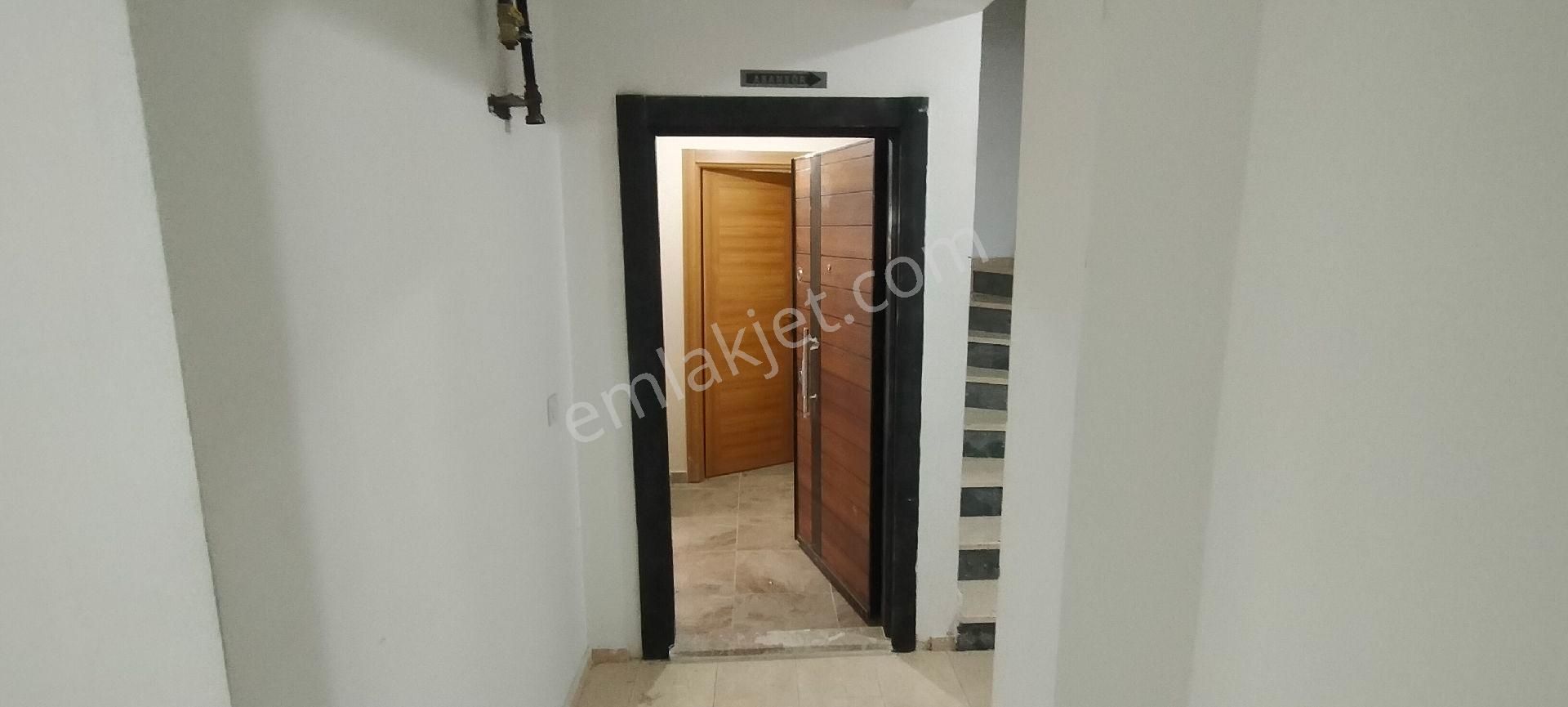 Sancaktepe Meclis Satılık Daire Sancaktepe Satılık 2+1 Amerikan mutfak 90m² Tersdubleks Sıfır bina İskanlı 