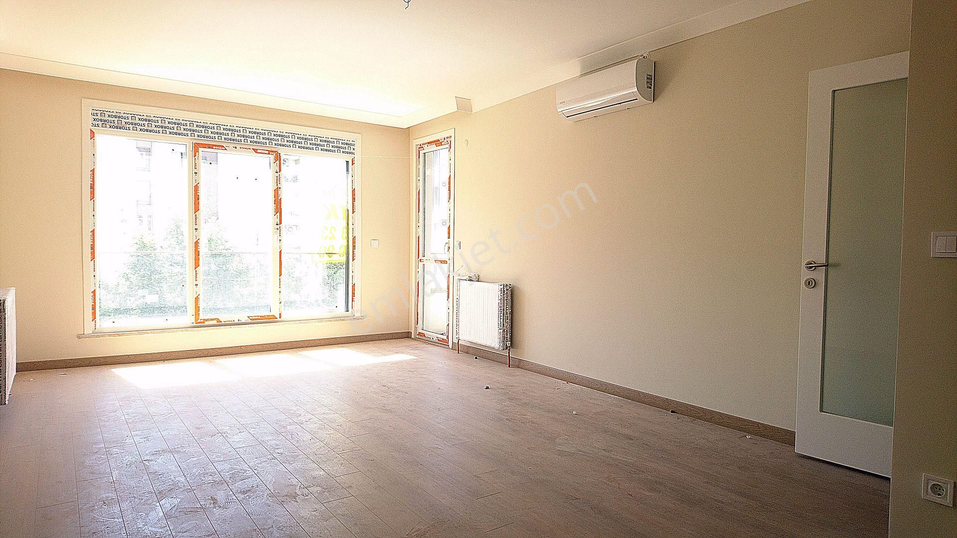 Kadıköy Kozyatağı Satılık Daire  KOZYATAĞI NDA 6 YILLIK İSKANLI BİNADA 90 M2 NET BALKON EBEVEYN BANYOLU 3+1DAİRE