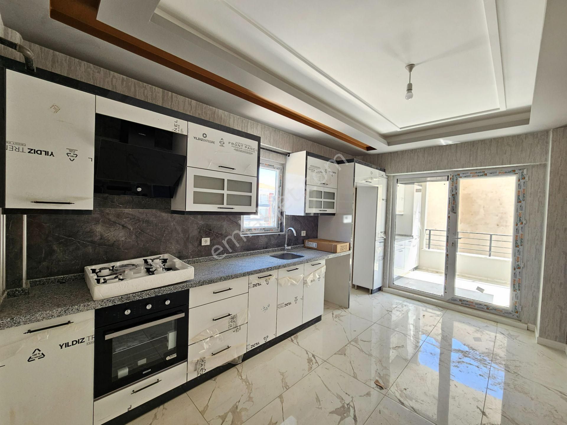 Selçuklu Selahaddin Eyyubi Satılık Daire  S.EYYÜBİ MAHALLESİ’NDE  4+1 185 m² SATILIK LÜX SIFIR DAİRELER 