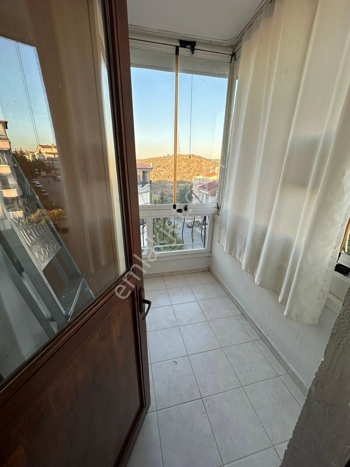 Keçiören Bademlik Kiralık Daire ANKARA KEÇİÖREN HACIKADIN GÖBEKTE 3+1 TERTEMİZ KİRALIK!(DEPOZİTOSUZ)