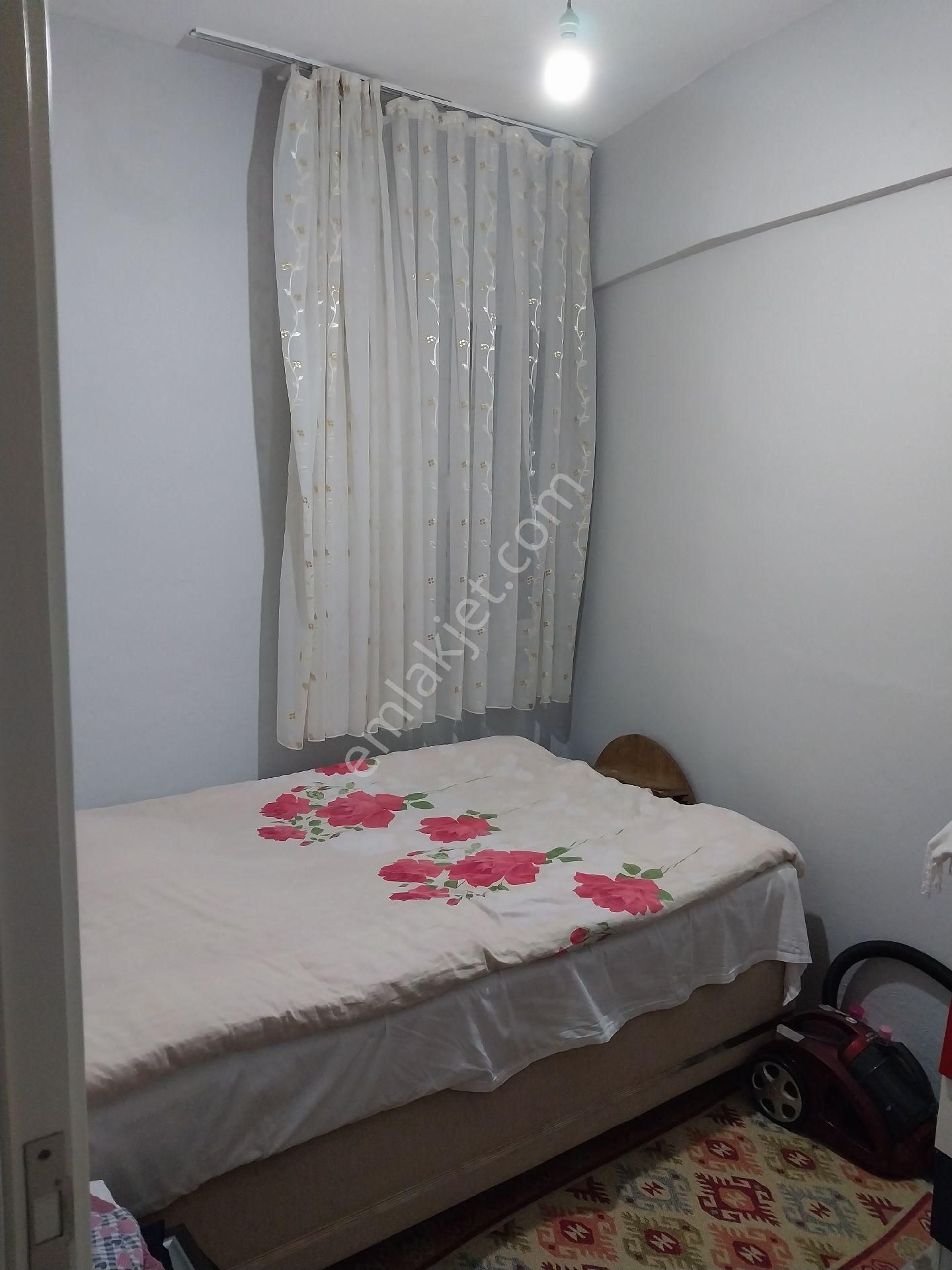 Tekirdağ Süleymanpaşa Gayrimenkulden Satılık 2+1daire Muratlı Cad Softuoglu Cami Arkası Giriş Katı - Görsel 11