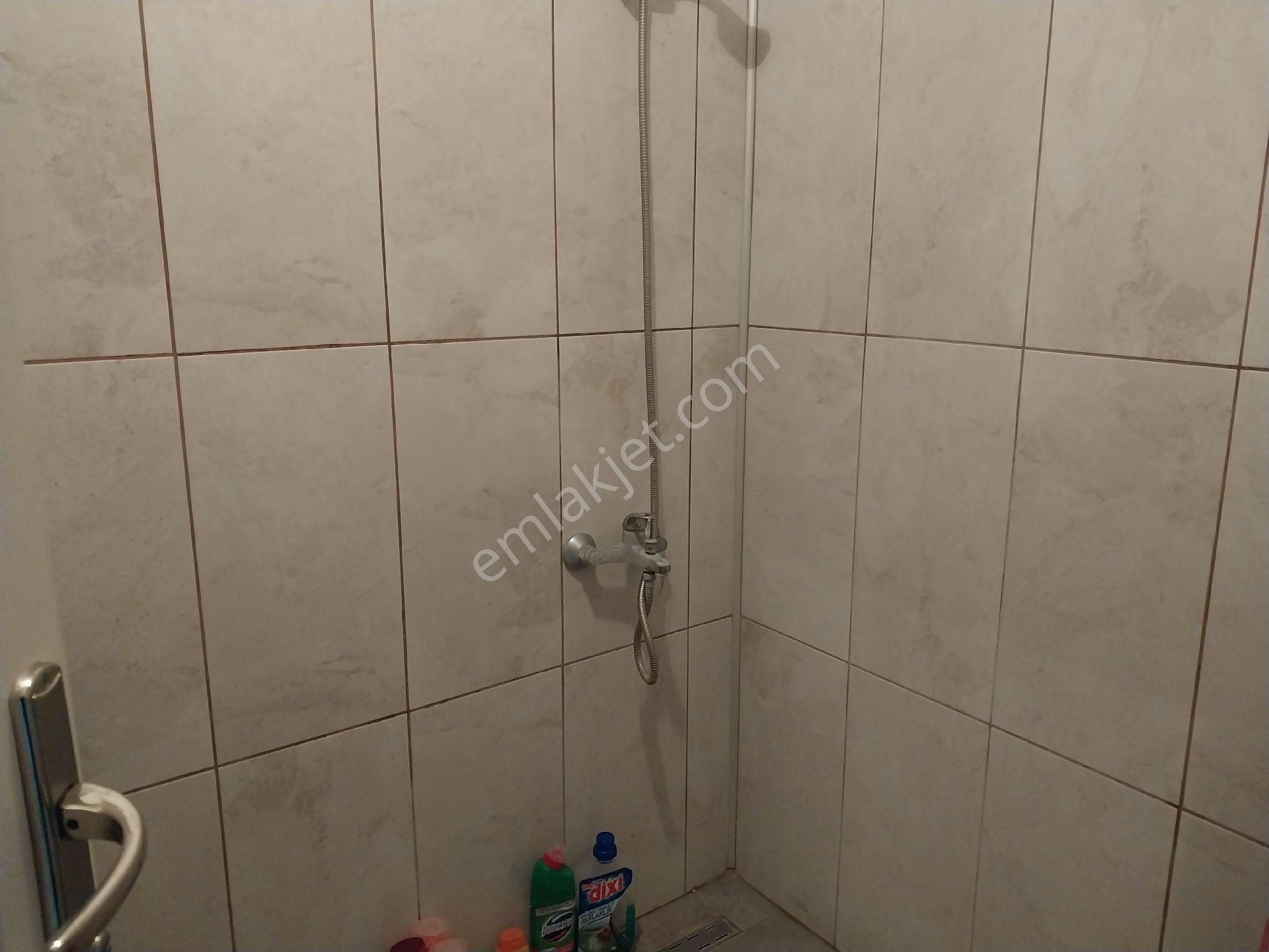 Tekirdağ Süleymanpaşa Gayrimenkulden Satılık 2+1daire Muratlı Cad Softuoglu Cami Arkası Giriş Katı - Görsel 7