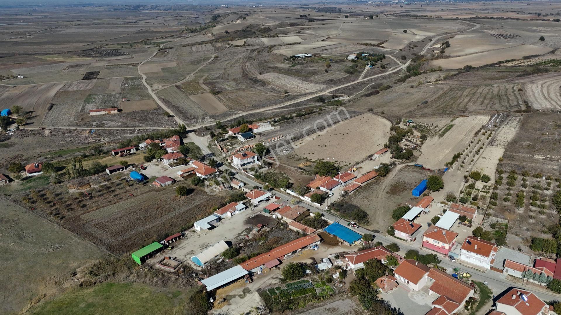 Hayrabolu Lahna Satılık Konut İmarlı TEKİRDAĞ HAYRABOLU LAHANA'DA 3.875M2 TEK TAPU SATILIK TARLA👈