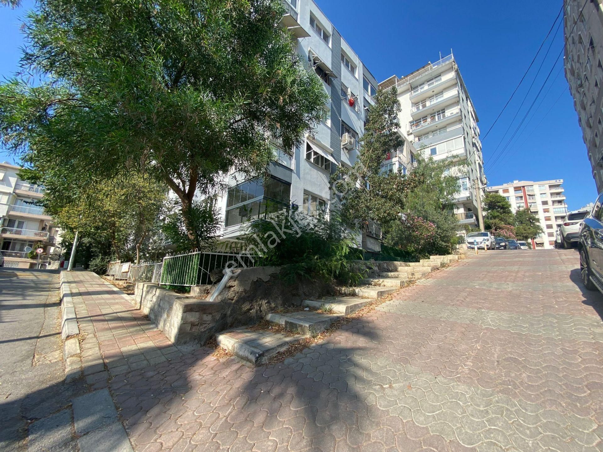 Göztepede Cadde Paraleli Full Yapılı 3+1 Köşe Ferah Arakat Daire - Görsel 26