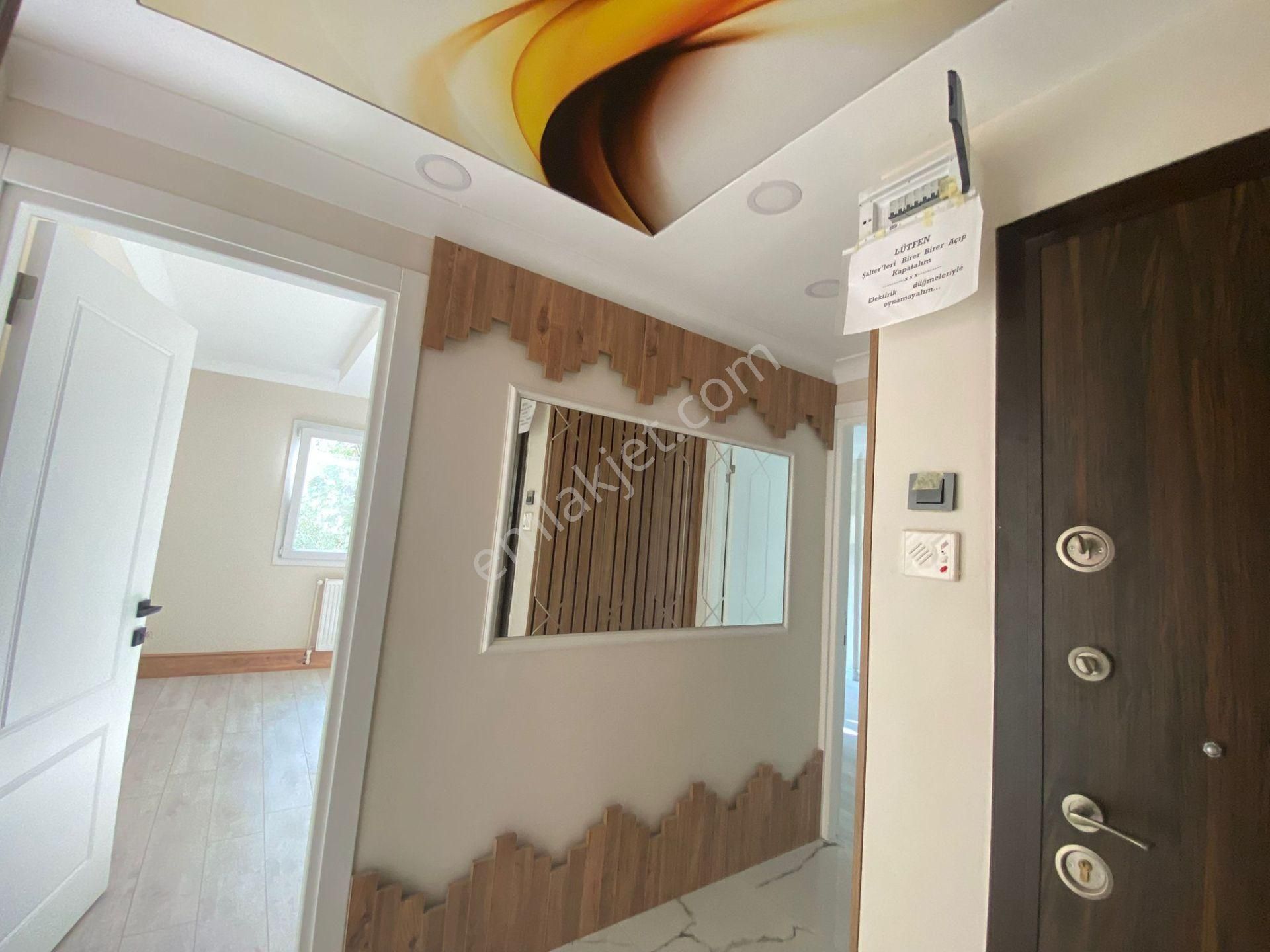 Göztepede Cadde Paraleli Full Yapılı 3+1 Köşe Ferah Arakat Daire - Görsel 28