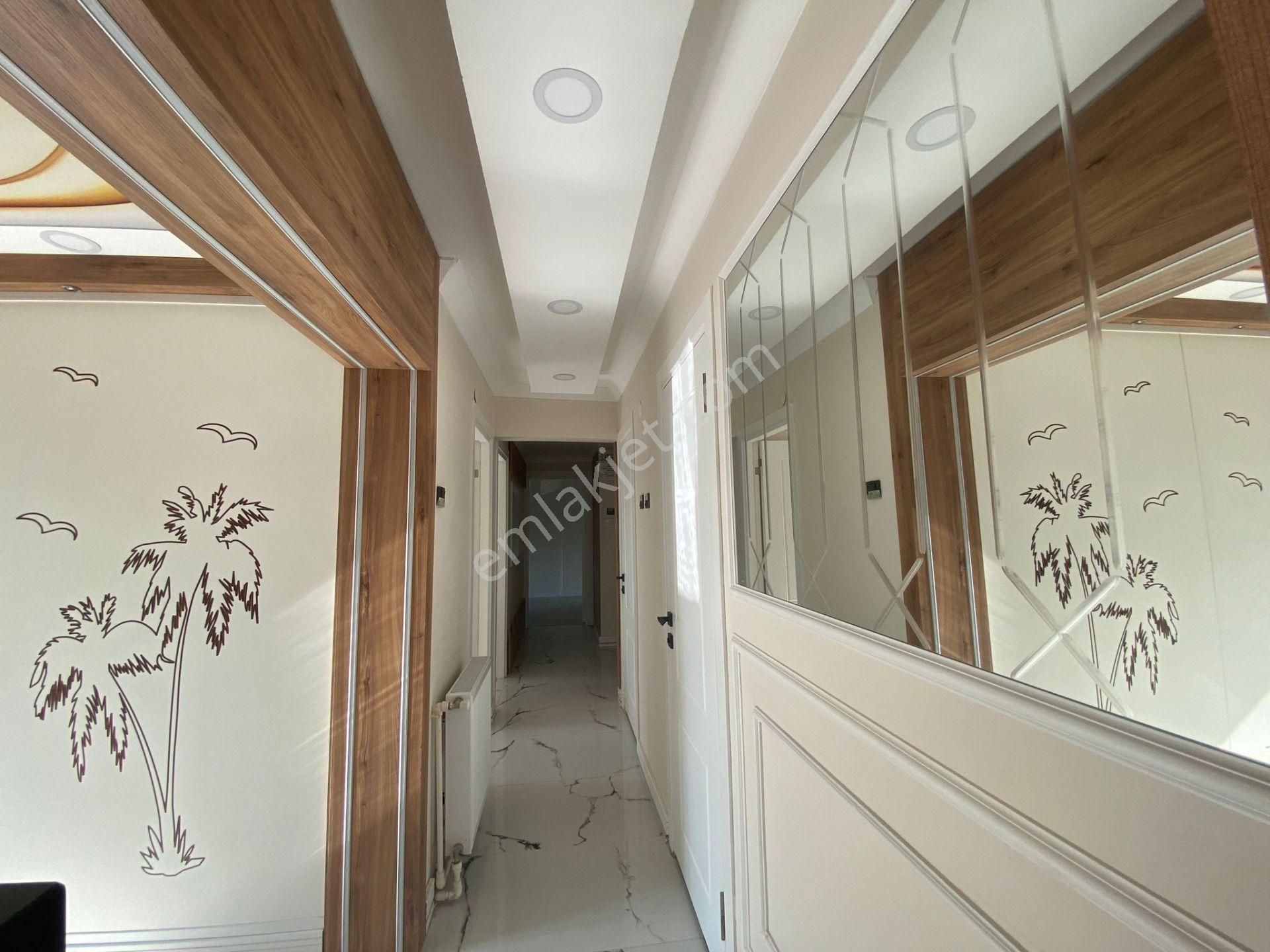 Göztepede Cadde Paraleli Full Yapılı 3+1 Köşe Ferah Arakat Daire - Görsel 31