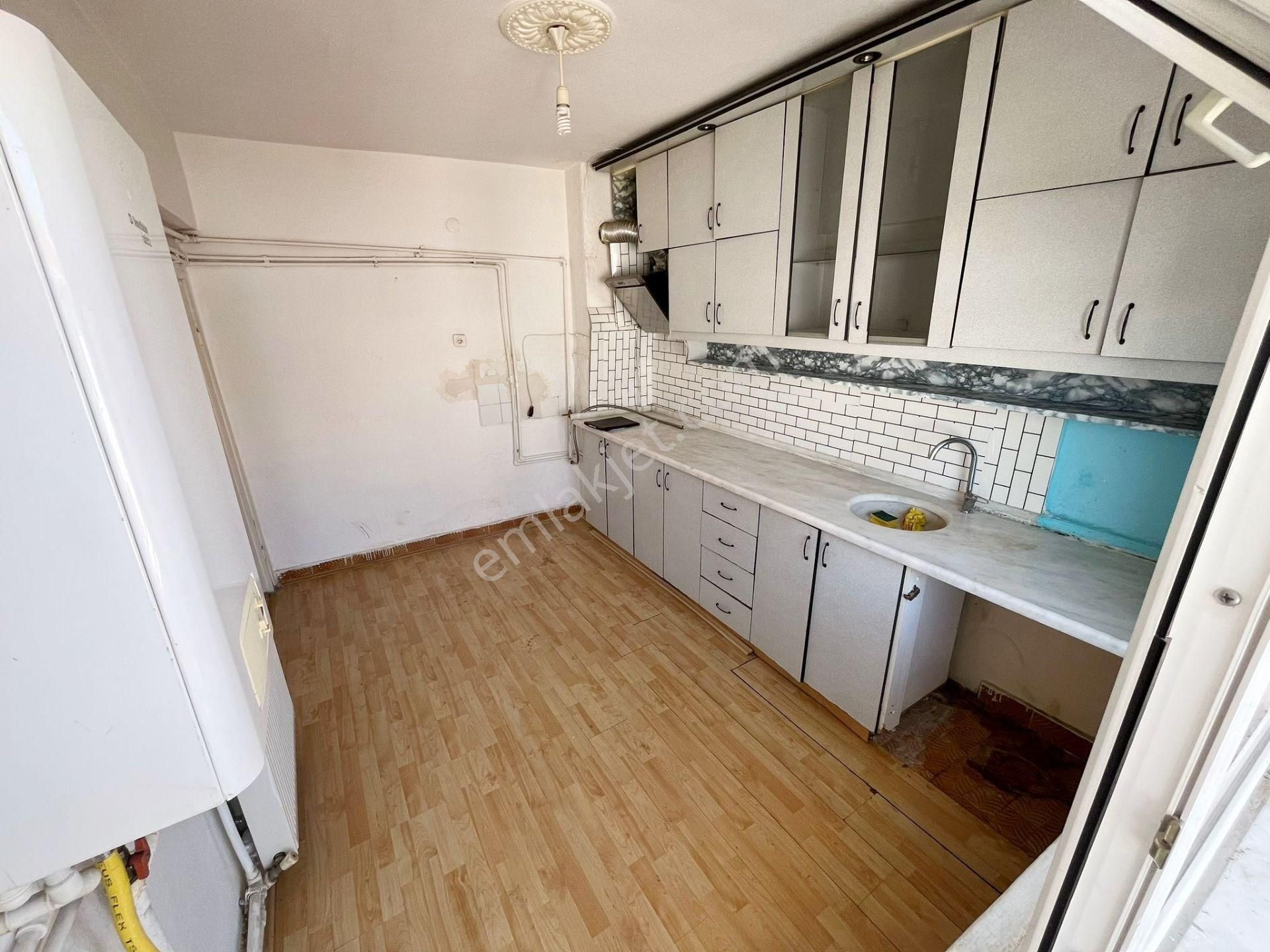 Sincan Akşemsettin Kiralık Daire  EMLAK DANIŞMANIM'DAN ÜST KAT GÜNEY CEPHELİ BALKONLU 3+1 KİRALIK DAİRE