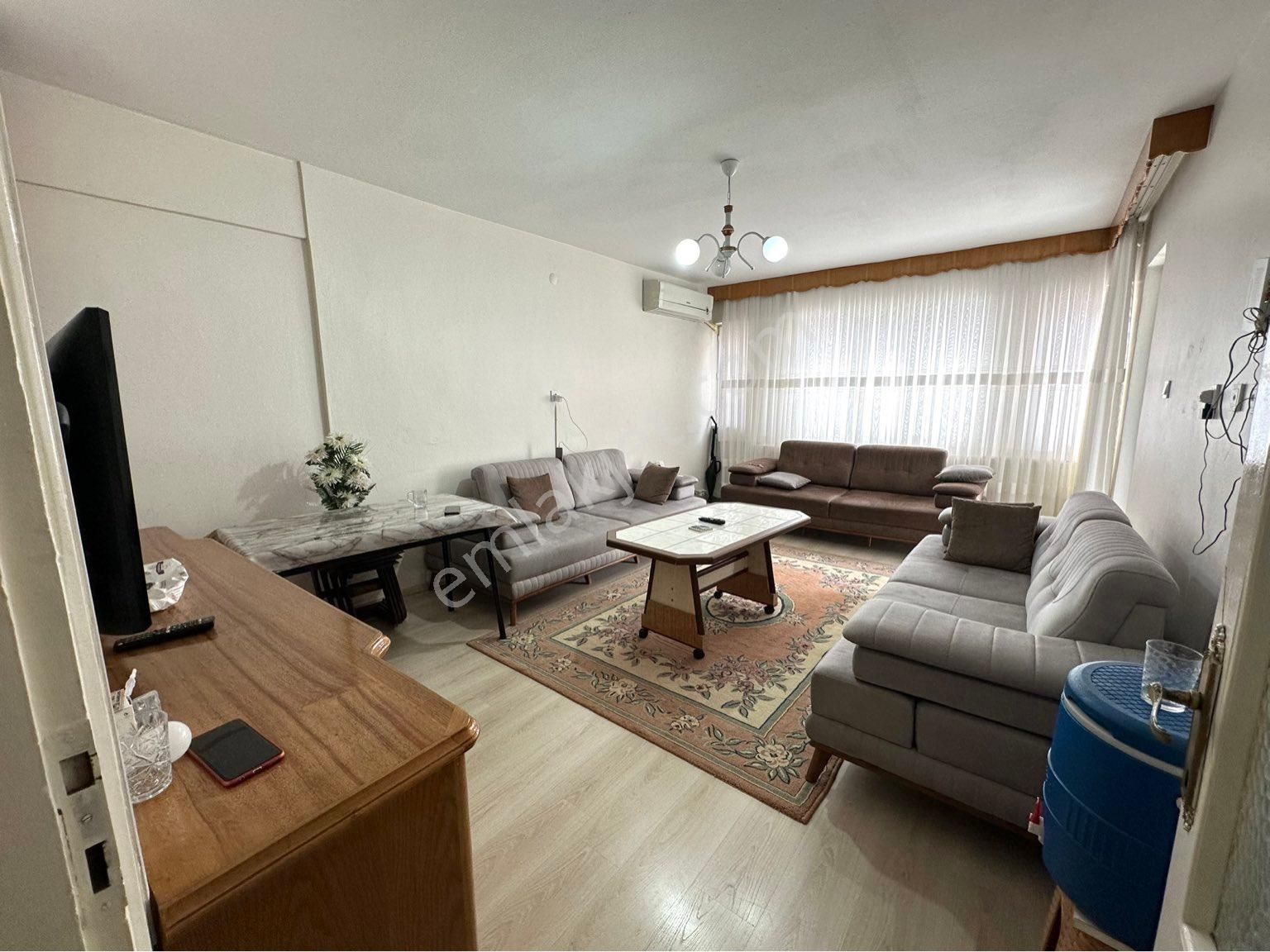 Merkezefendi Sırakapılar Satılık Daire SIRAKAPILARDA 140 m2 3+1 MASRAFSIZ ARAKAT DAİRE