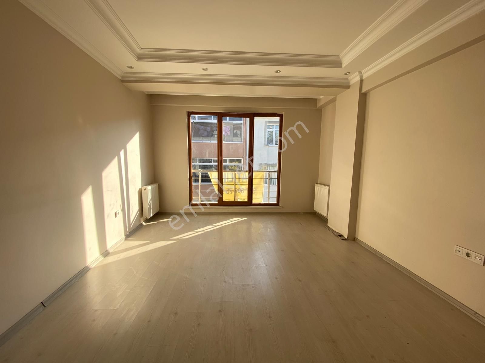 Küçükçekmece Sultan Murat Satılık Daire  LOFT'tan SULTANMURAT MH. 4+2 160M2 ÖN CEPHE SATILIK DUBLEKS