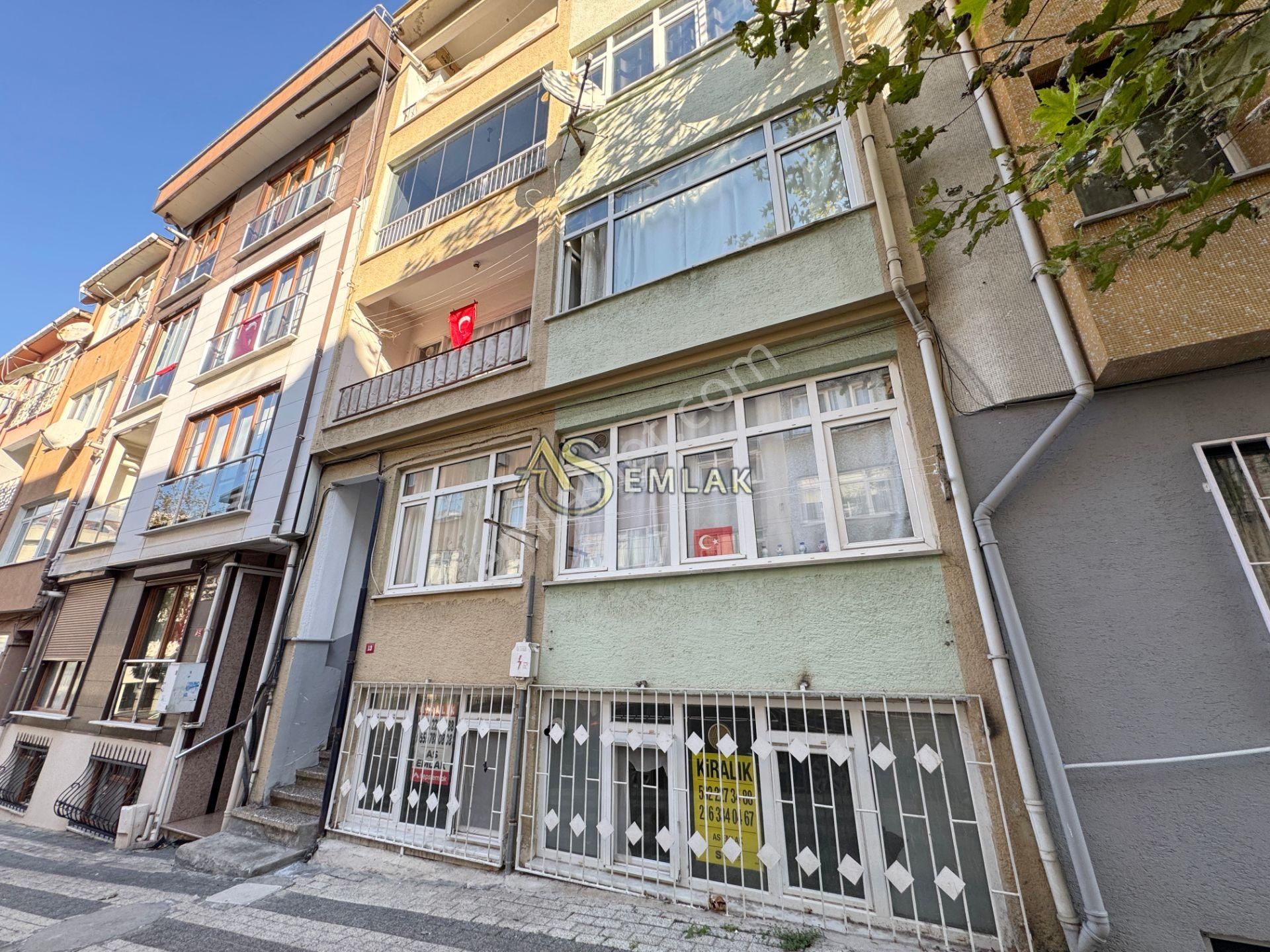 Üsküdar İcadiye Kiralık Daire  AS EMLAK'TAN 2+1 İCADİYEDE CADDEYE YAKIN ZEMİN KAT 70M2 DAİRE