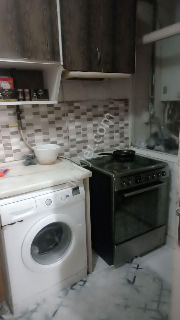 Ortahisar İnönü Kiralık Daire Daire 2+1doğalgazlıbalkonu vardir.