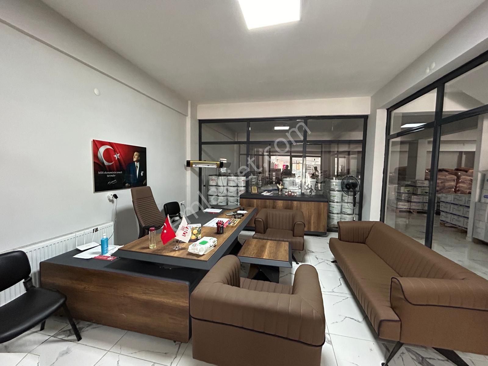 Karacabey Mecidiye Satılık Dükkan & Mağaza Karacabey'de 469 M2 Dükkan +depo +ofisler, Mutfaklı, Doğalgazlı