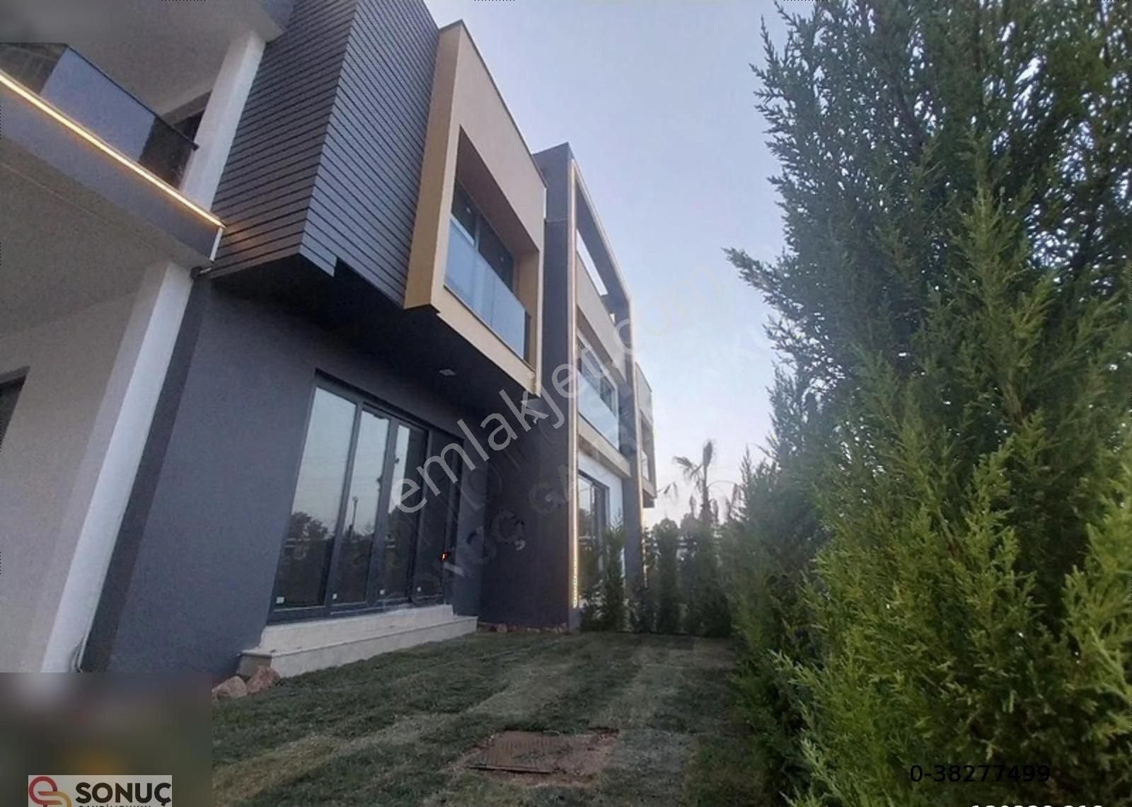 Yenişehir Hürriyet Satılık Villa MERSİN,YENİŞEHİR HÜRRİYET MAHDE 320m² DUBLESK VİLLA -FİNAL GAYRİMENKUL DEN