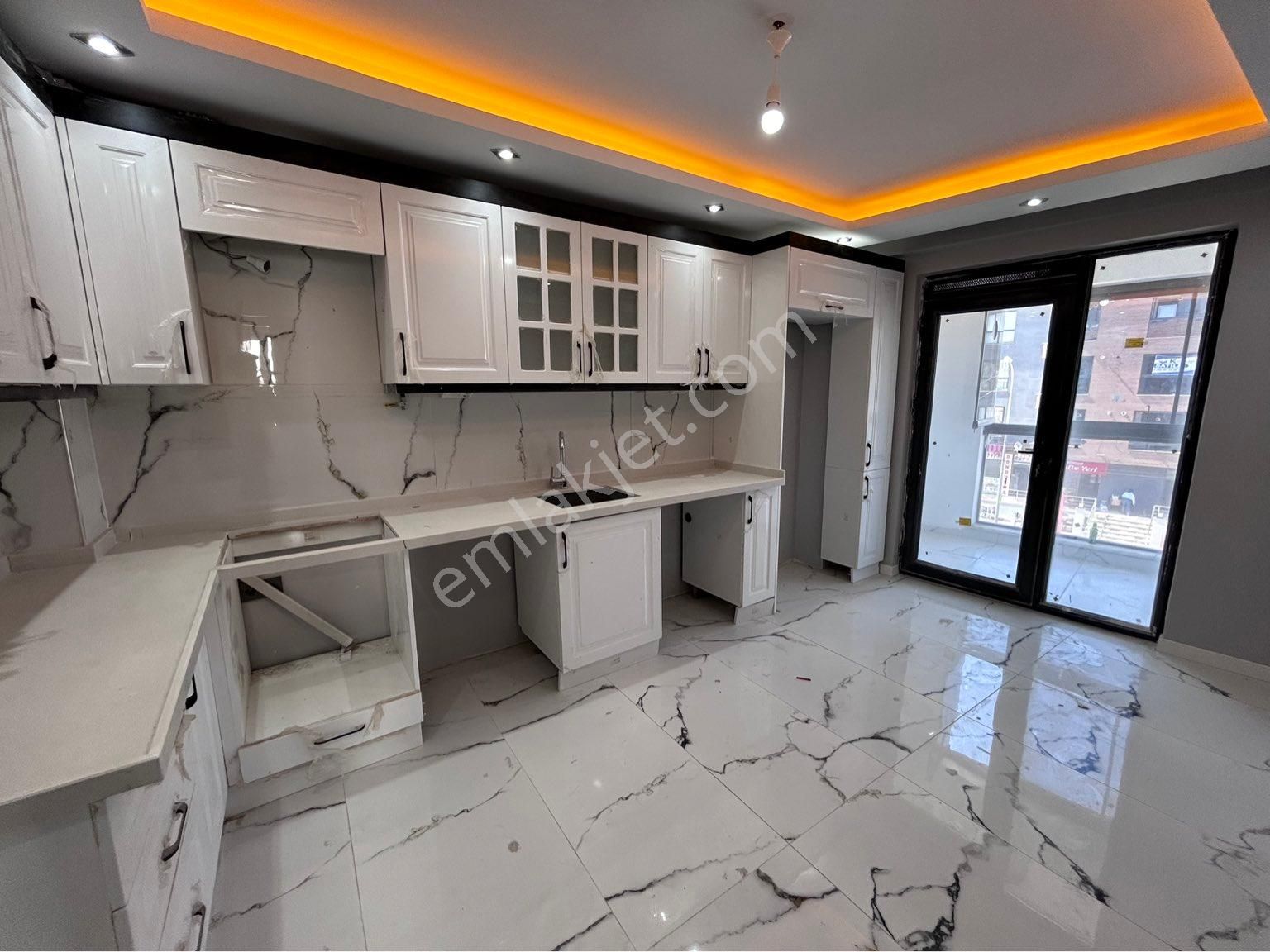 Tepebaşı Çamlıca Satılık Daire  EŞREF EMLAK :) BATIKENT SINIRI CADDE ÜSTÜ AKILLI EV 3+1-130 M²