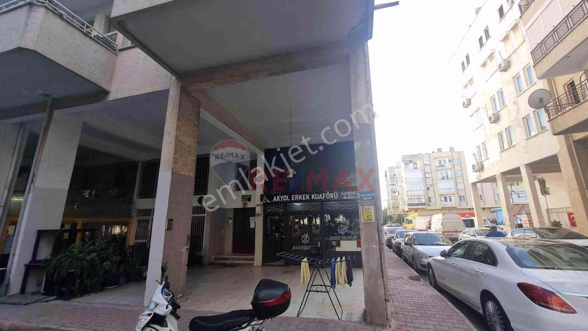 Muratpaşa Altındağ Kiralık Dükkan & Mağaza Altındağ mahallesinde Merkezi konumda 3 katlı kiralık dükkan