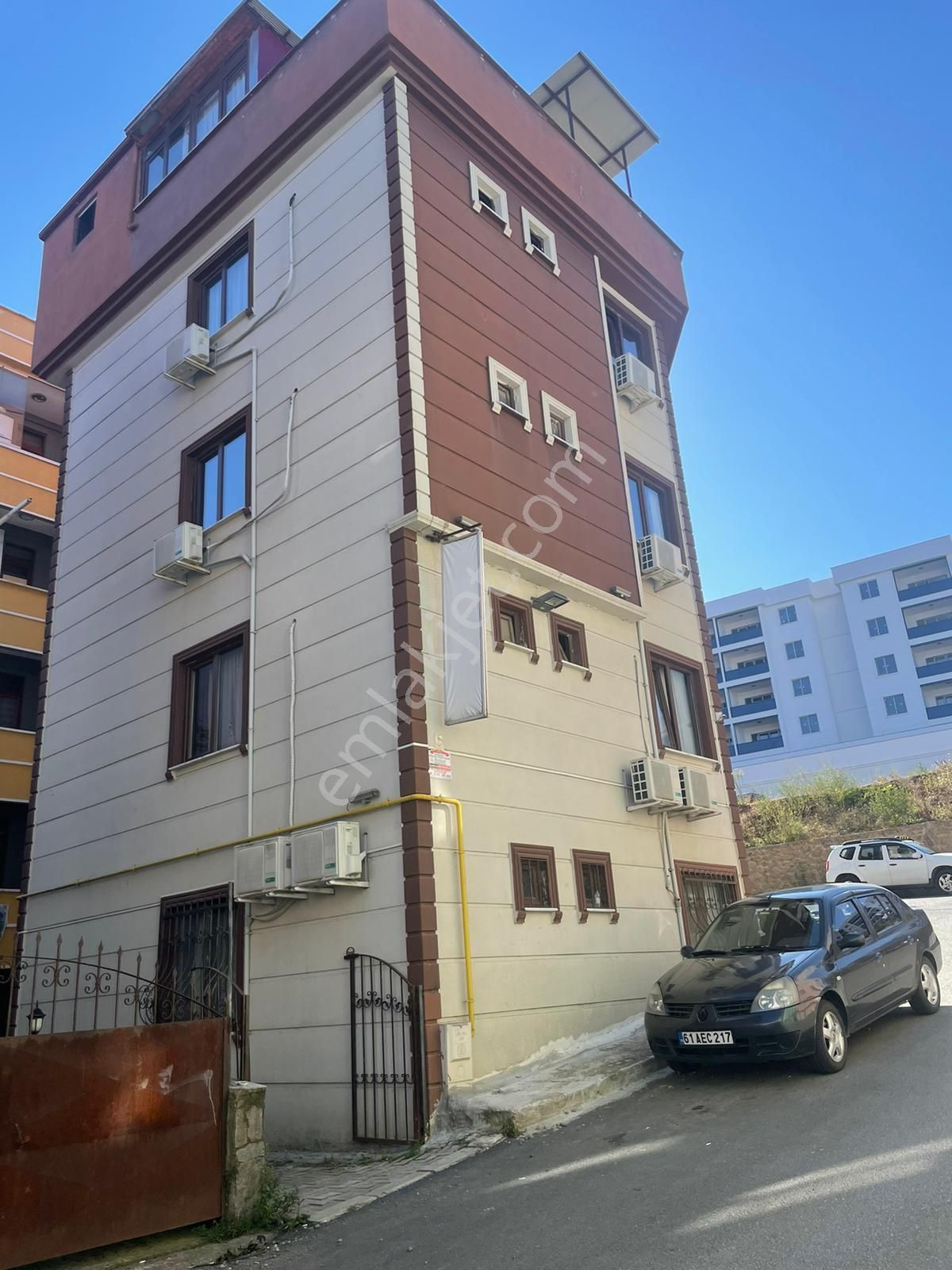 Konaklar Üniversite Kapısında Komple Satılık Ticari Bina - Görsel 2