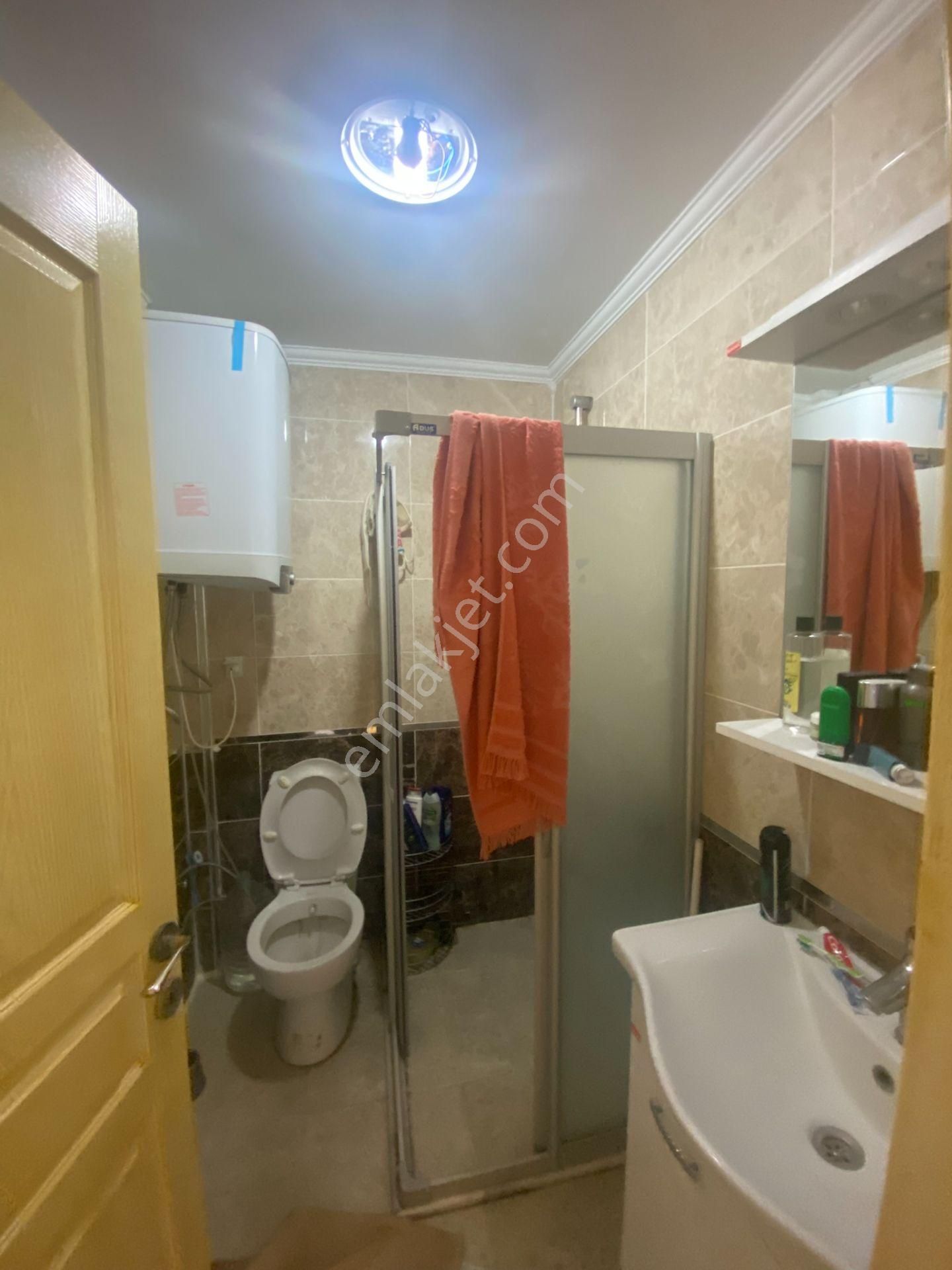 Dikili Güven Emlak’tan Gazipaşa’da Satılık 4+1 Tripleks Villa - Görsel 26