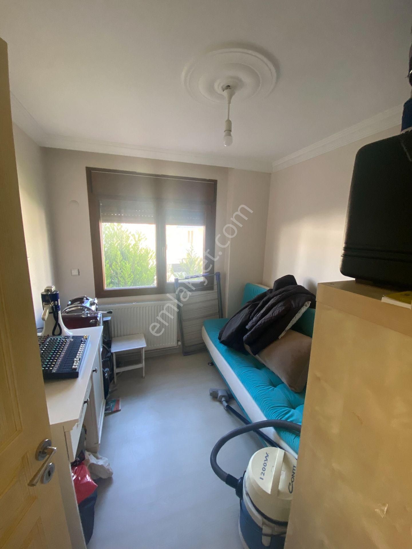 Dikili Güven Emlak’tan Gazipaşa’da Satılık 4+1 Tripleks Villa - Görsel 18