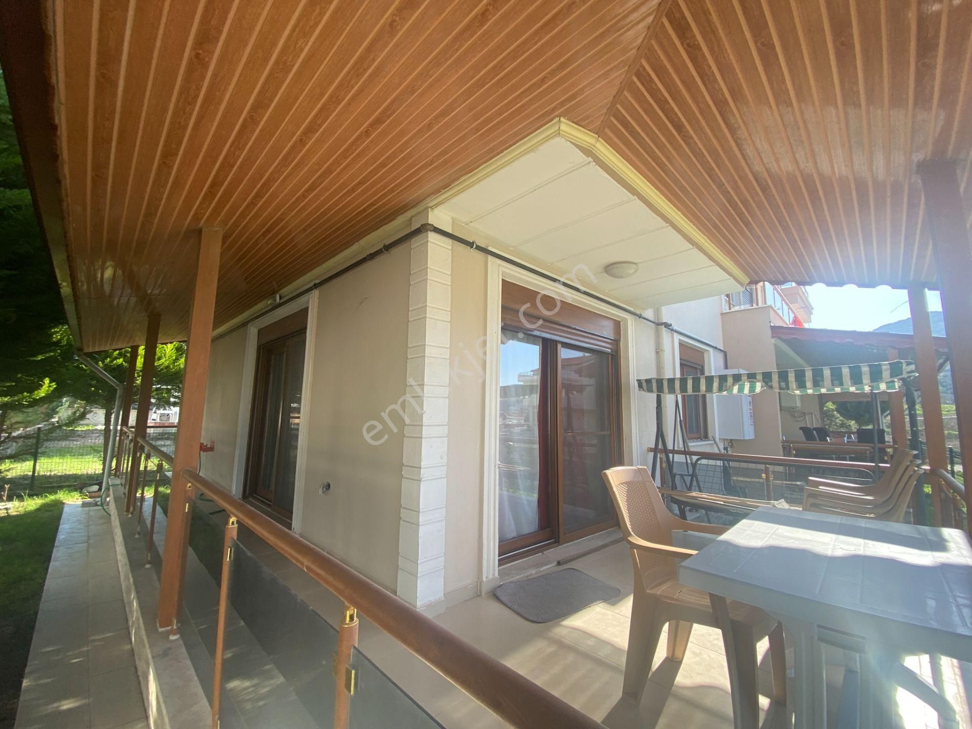 Dikili Güven Emlak’tan Gazipaşa’da Satılık 4+1 Tripleks Villa - Görsel 15