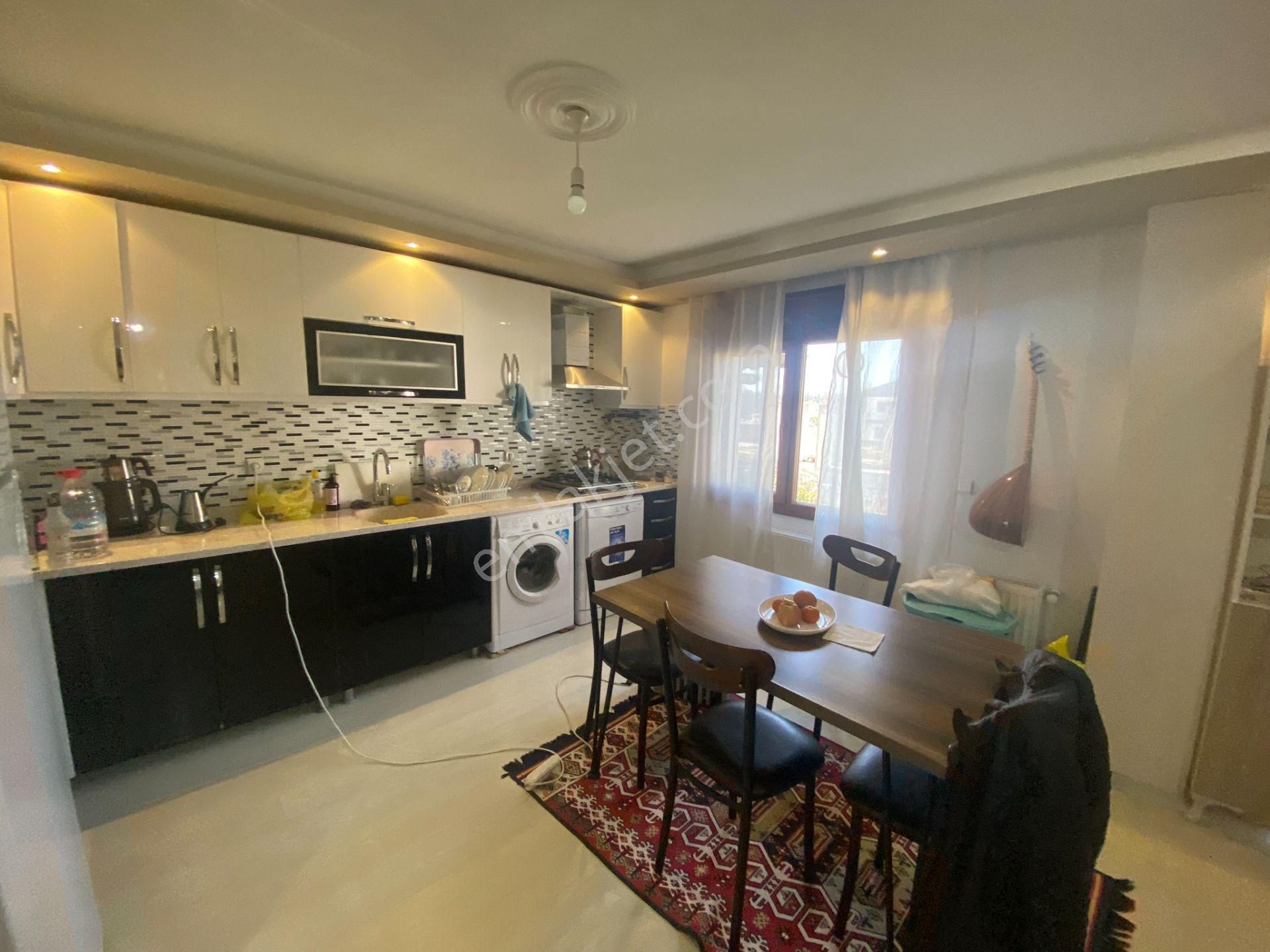 Dikili Güven Emlak’tan Gazipaşa’da Satılık 4+1 Tripleks Villa - Görsel 8