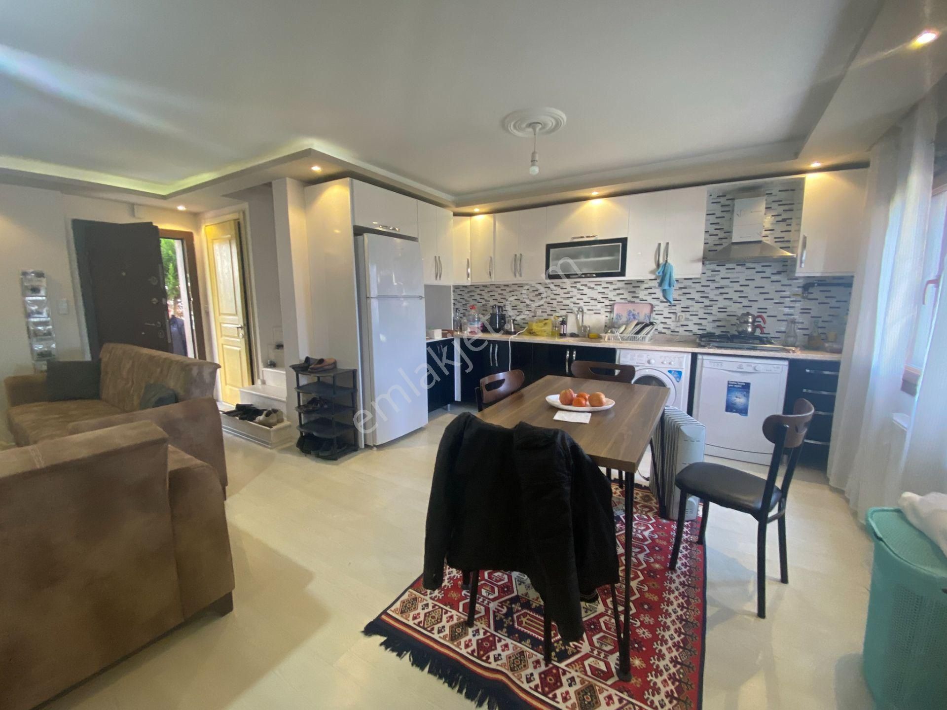 Dikili Güven Emlak’tan Gazipaşa’da Satılık 4+1 Tripleks Villa - Görsel 10