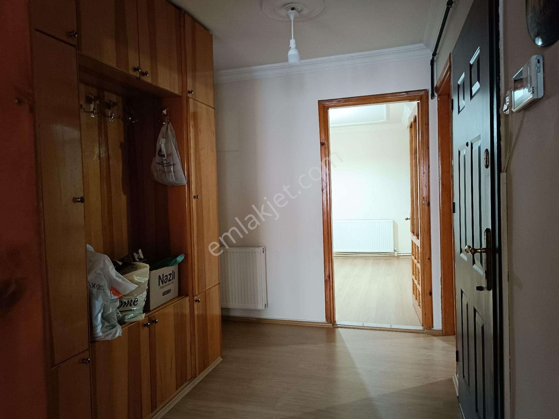 Efeler Kurtuluş Kiralık Daire KRİSTAL EGE GAYRİMENKULDEN KURTULUŞ MAHALLESİNDE KİRALIK 3+1 DAİRE