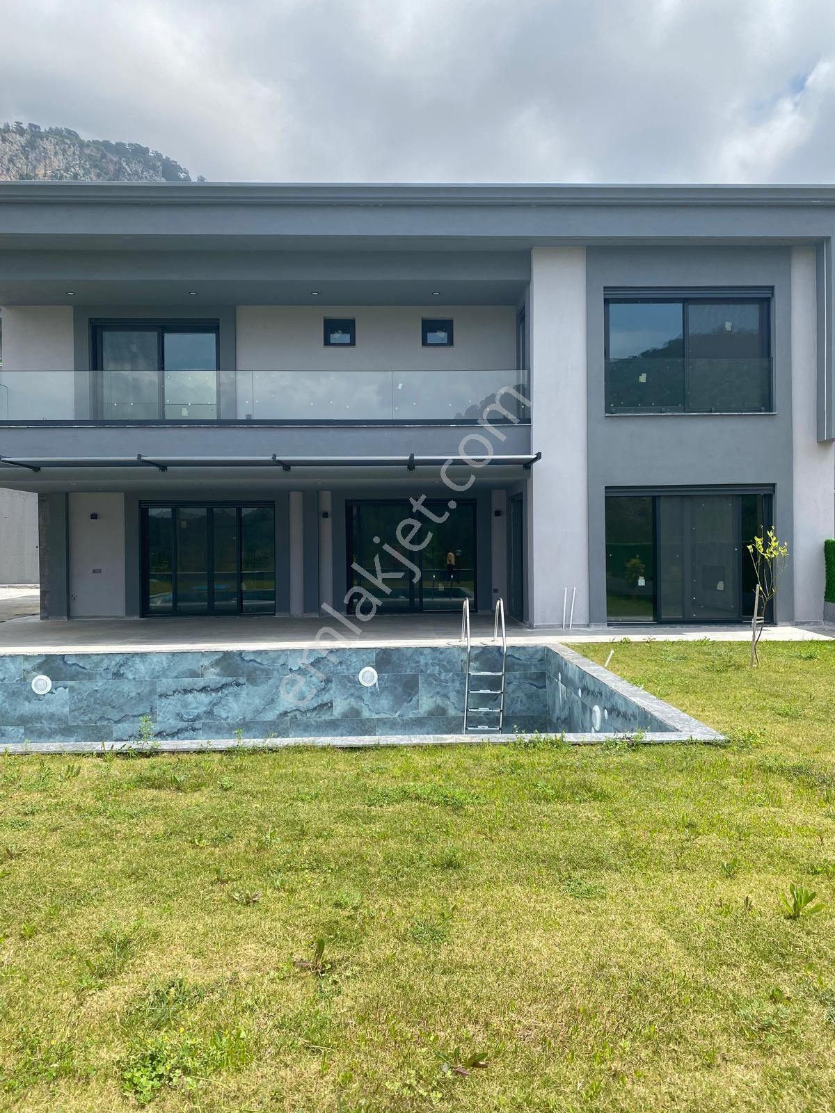 Akkaya Vadisin De Ultra Lüks Havuzlu Müstakil Villa