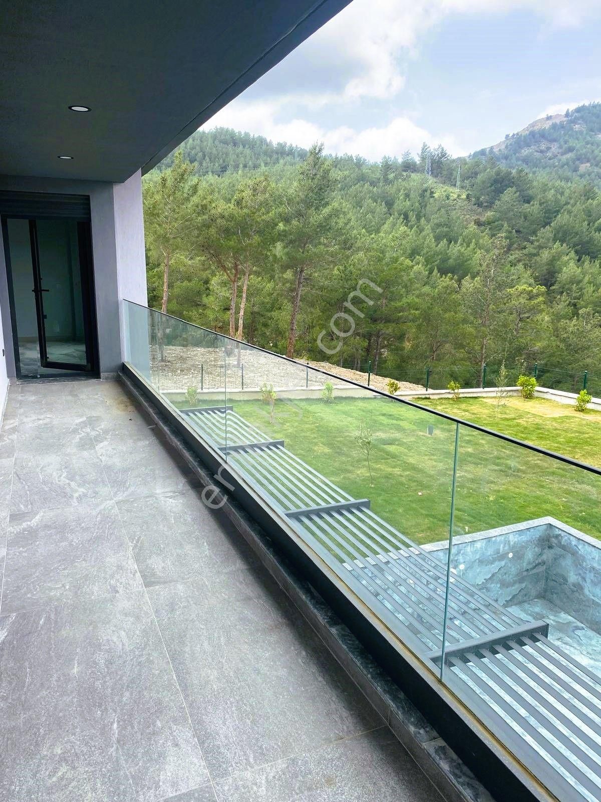 Akkaya Vadisin De Ultra Lüks Havuzlu Müstakil Villa - Görsel 21