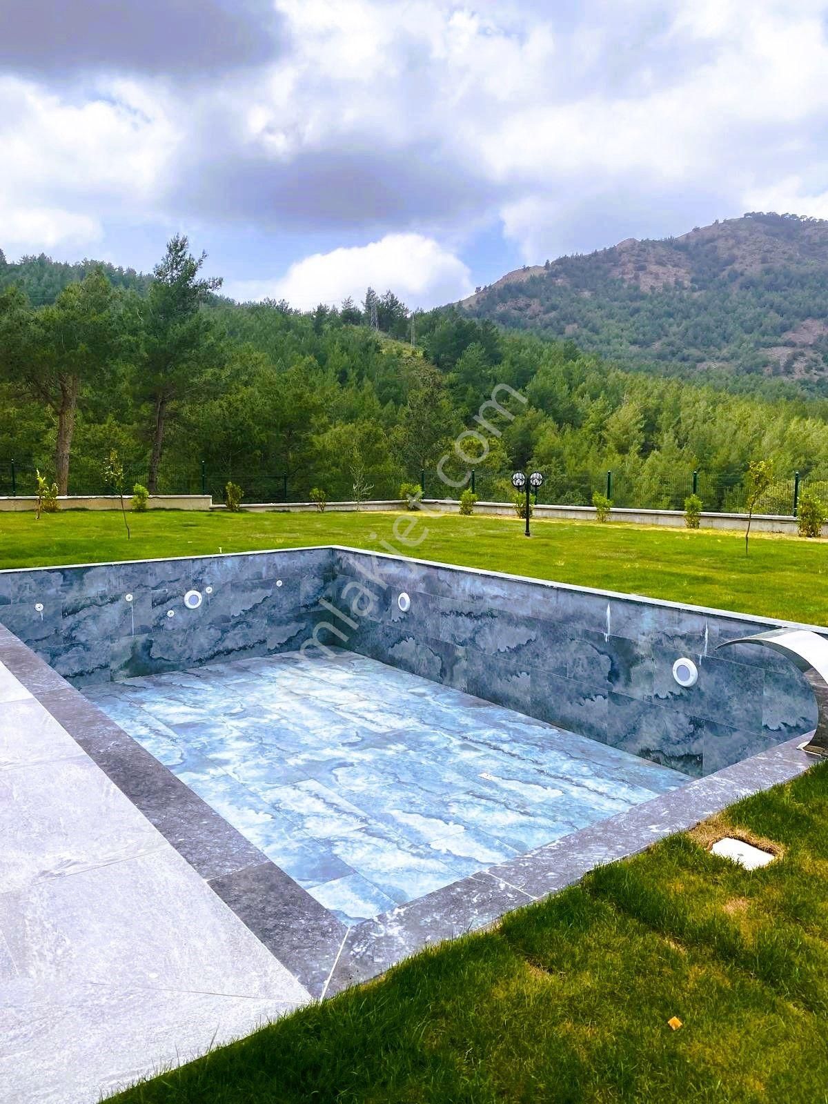 Akkaya Vadisin De Ultra Lüks Havuzlu Müstakil Villa - Görsel 30