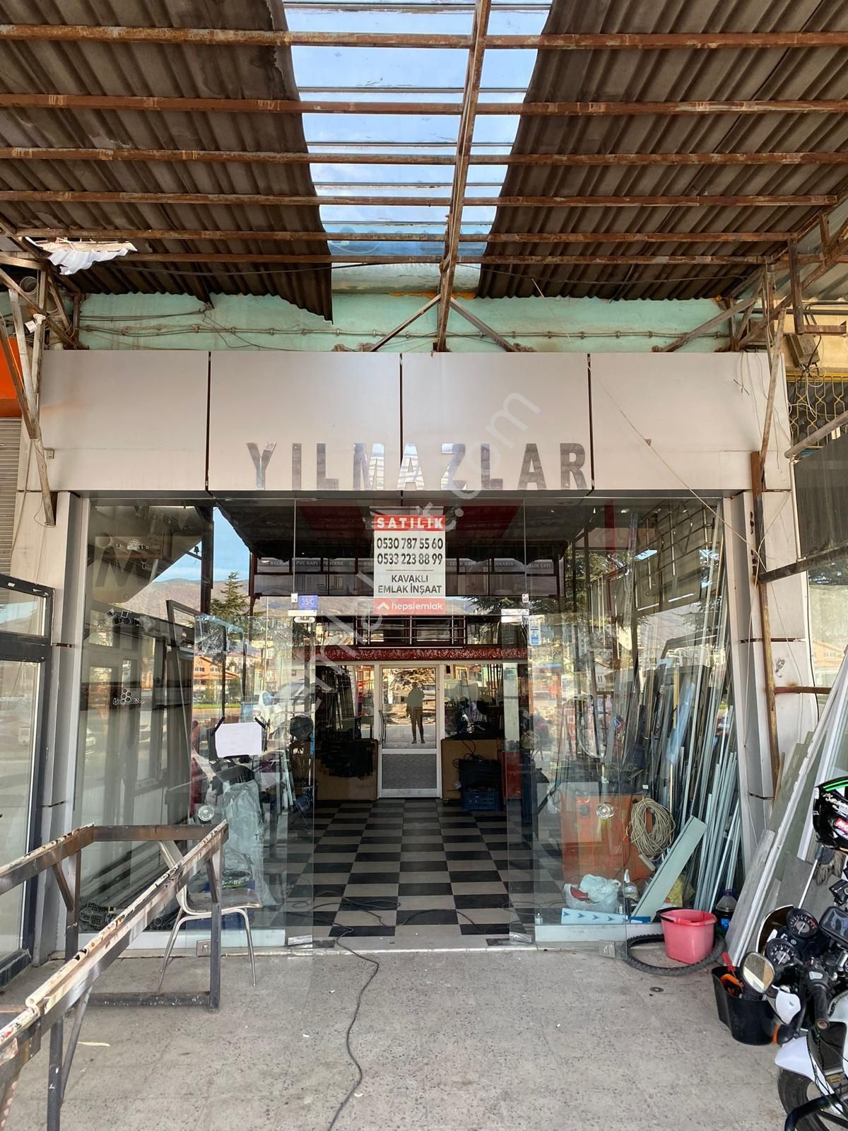Tokat Sanayi Acentalar Blokta Cadde Cepheli Satılık İşyeri - Görsel 6