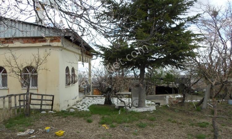 Hacılar Yediağaç Mah. Satılık Evli Arsa 1.400 M² Temiz Parselmerkeze 12 Km - Görsel 3