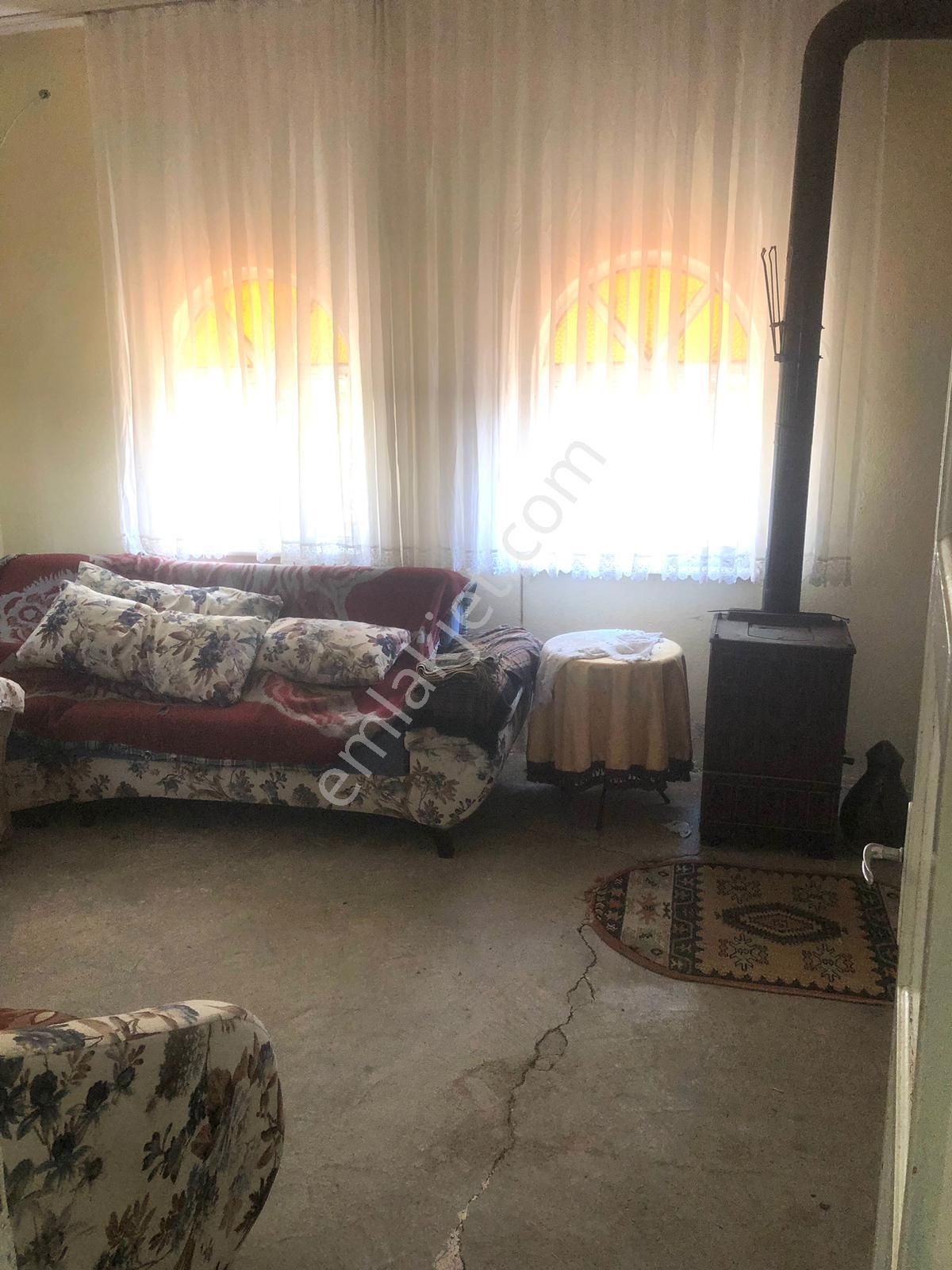 Hacılar Yediağaç Mah. Satılık Evli Arsa 1.400 M² Temiz Parselmerkeze 12 Km - Görsel 6