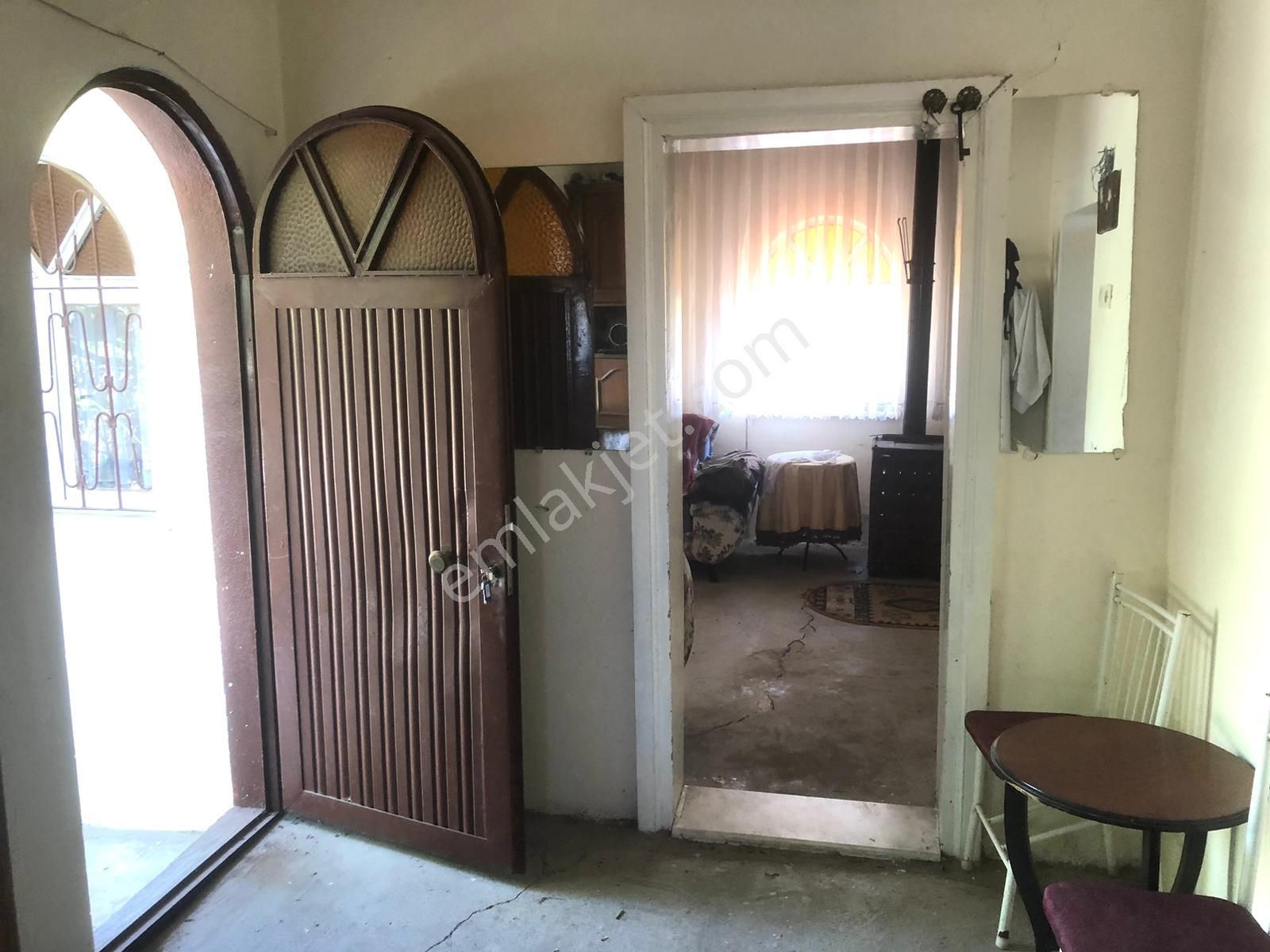 Hacılar Yediağaç Mah. Satılık Evli Arsa 1.400 M² Temiz Parselmerkeze 12 Km - Görsel 11