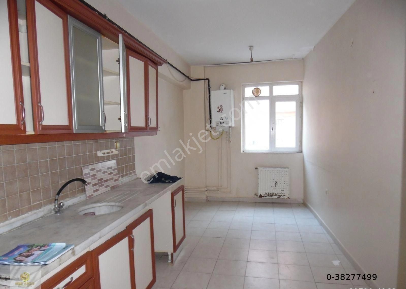 Tepebaşı Hayriye Satılık Daire HAYRİYE MAHALLESİNDE SAKARYA CADDESİ YAKINI SATILIK 3+1 DAİRE