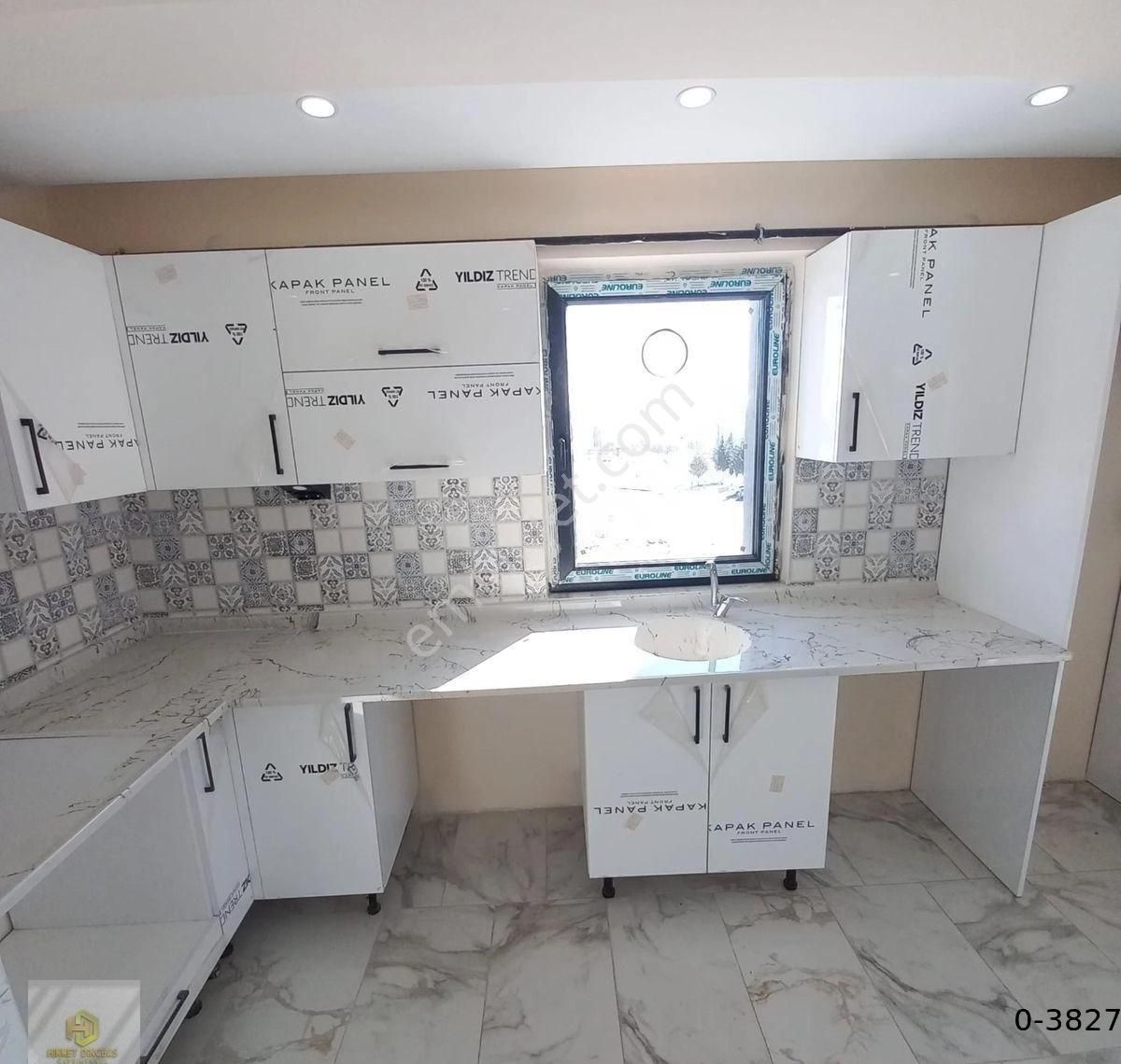 Odunpazarı Emek Satılık Daire EMEK MAHALLESİ ALBAYRAK BULVARI YAKINI SATILIK 3+1 DAİRE