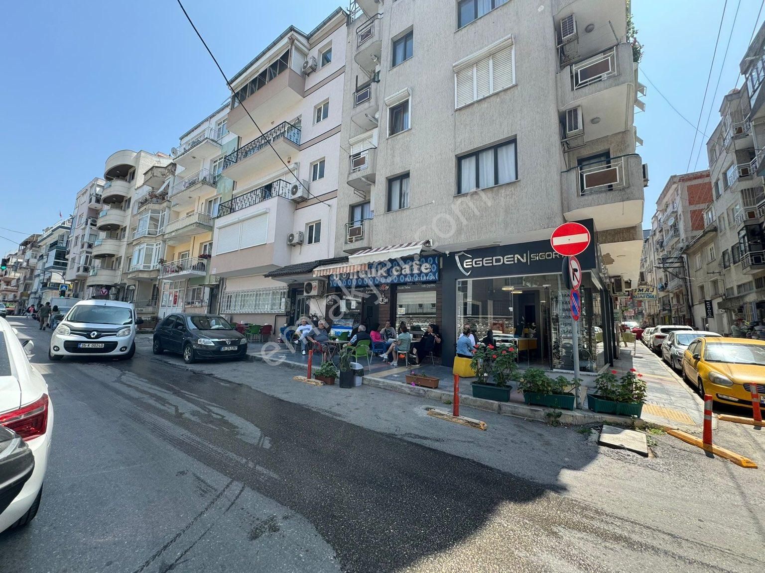 Murat Reis Mahallesinde Satılık Dükkan - Görsel 2