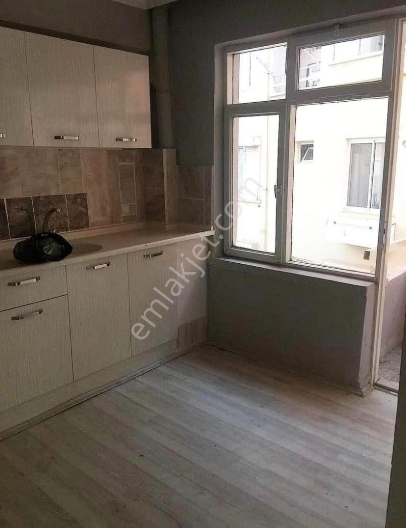 Nazilli Yıldıztepe Satılık Daire  KARAKOL MEVKİ 3+1 UYGUN FİYATLI DAİRE 