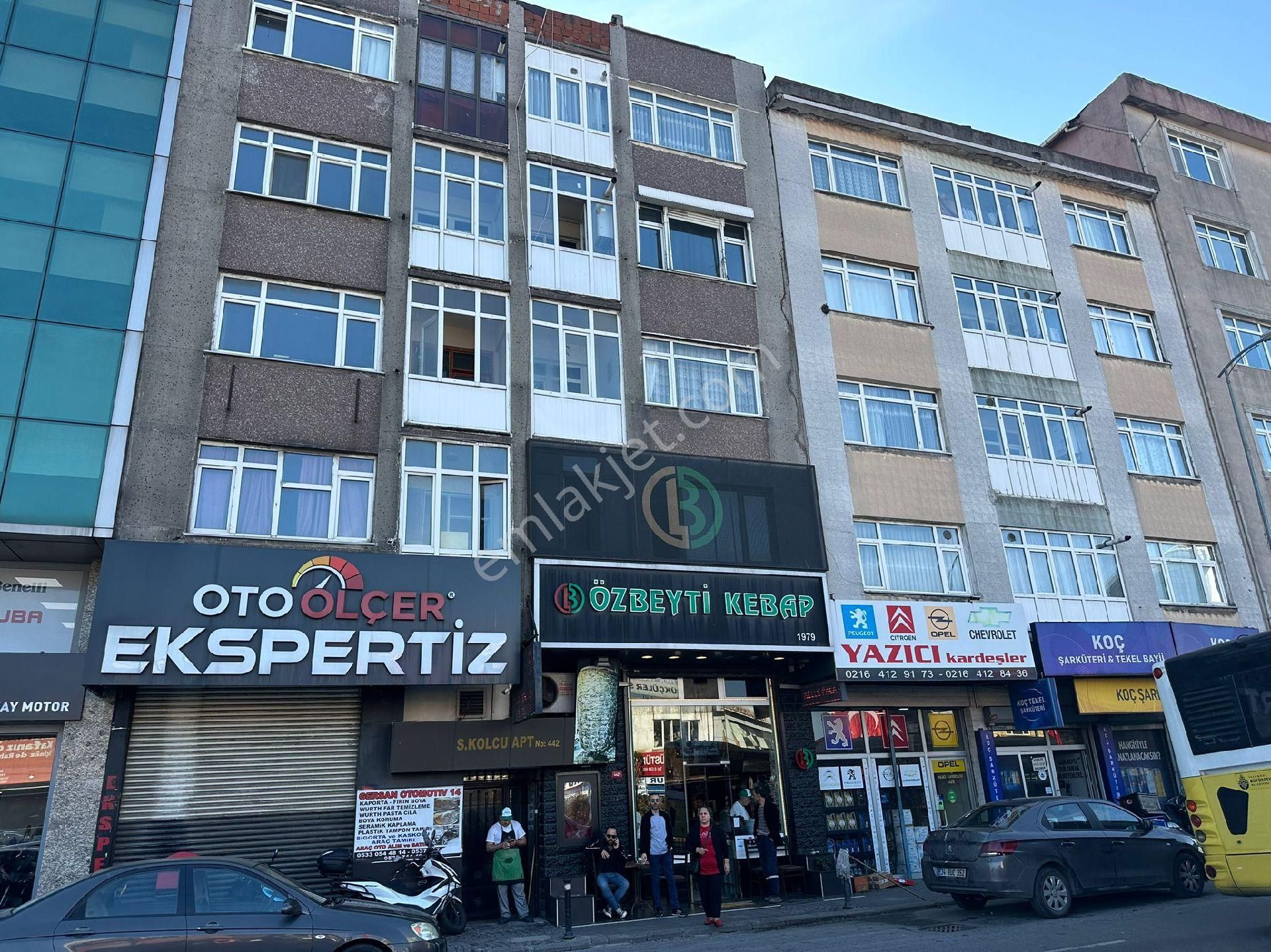 Ümraniye Çakmak Satılık Daire Ümraniye çakmak satılık daire acil satılık 3+1 metro karsisi