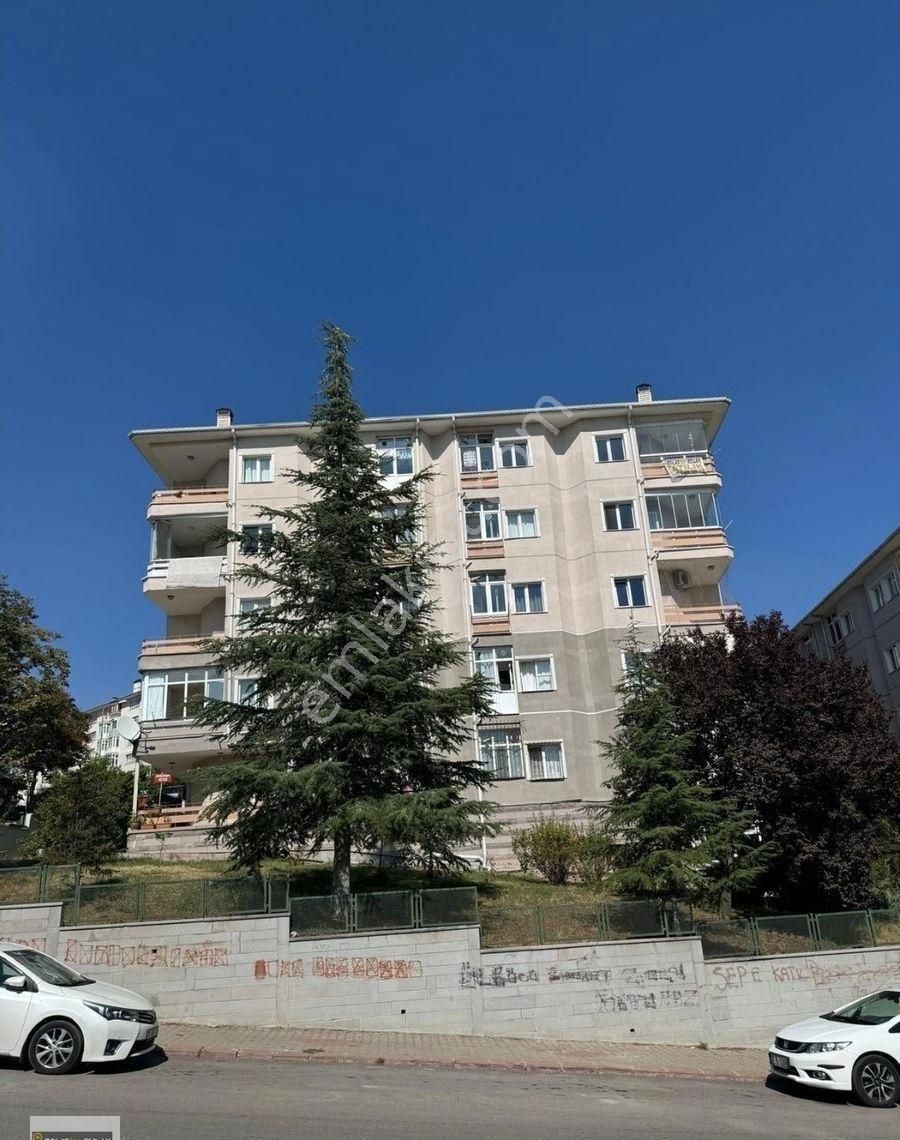 Yenimahalle Kentkoop Satılık Daire POLAT LİVE'DAN METRO KARŞISI MANZARALI GENİŞ 3+1 SATILIK DAİRE